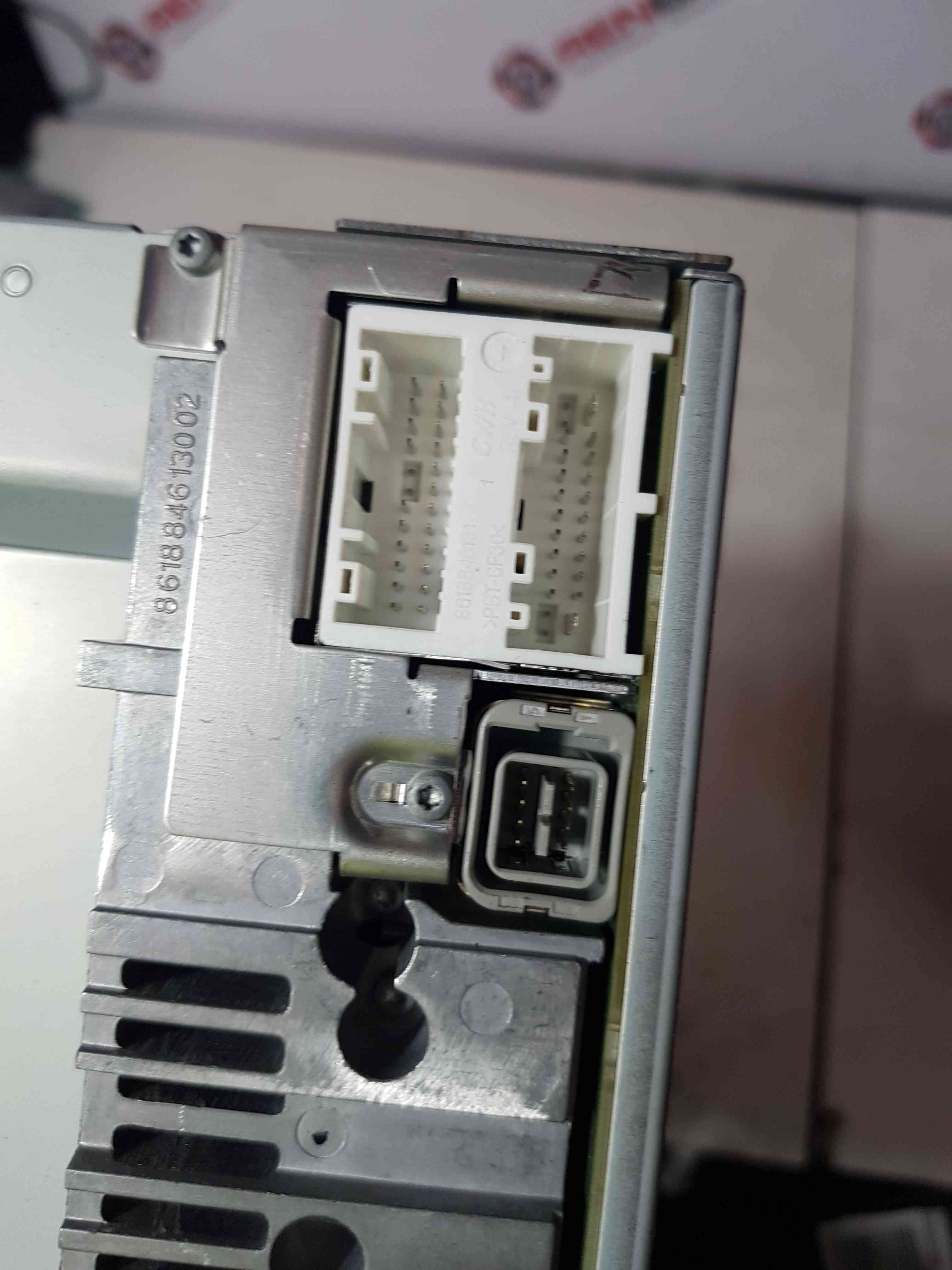 Thumb 9 Nissan Note E11 2005-2012 Radio Cd Player AUX 25915BH10A