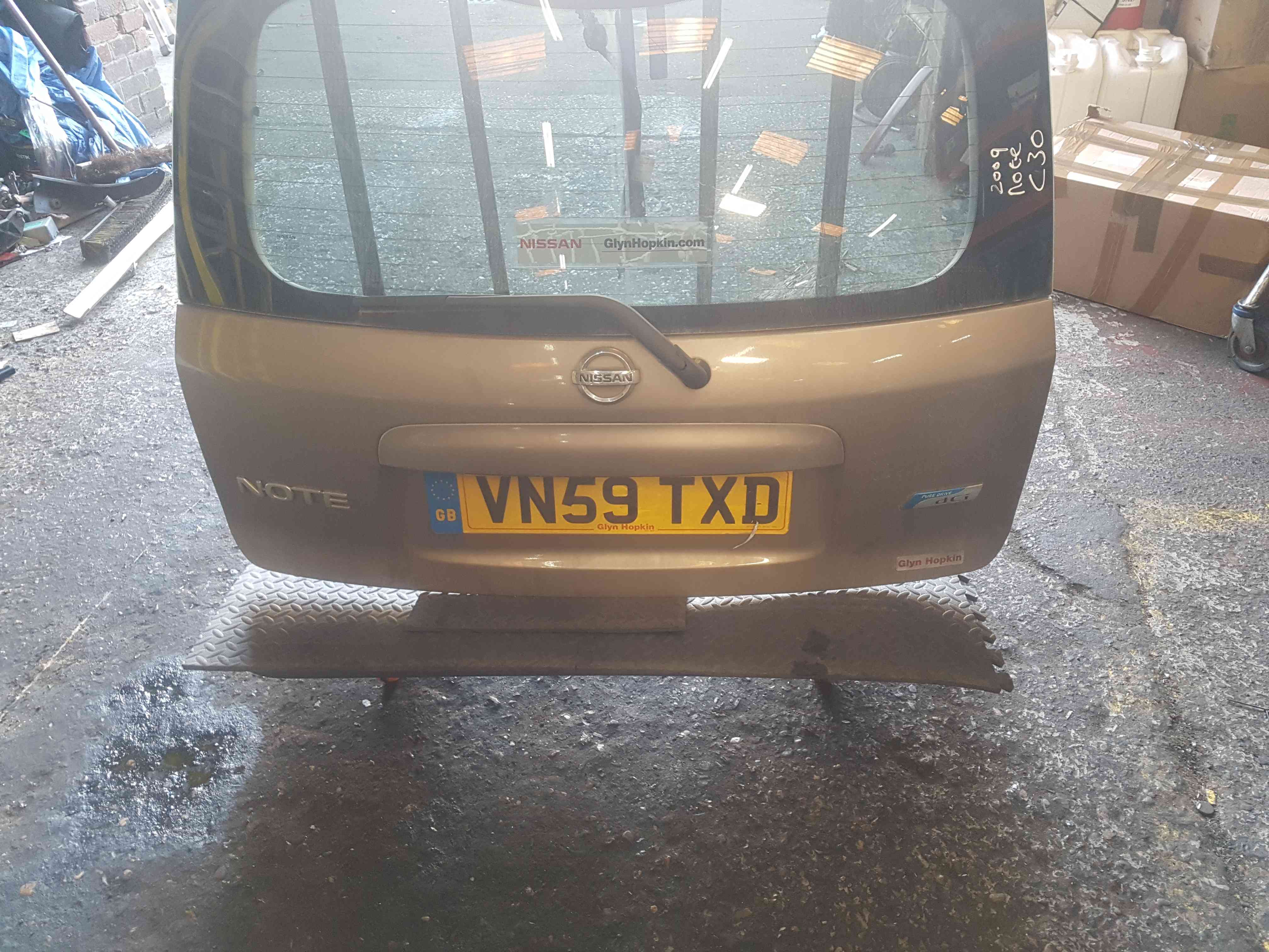 Thumb 4 Nissan Note E11 2005-2012 Rear Boot Tailgate Beige C30