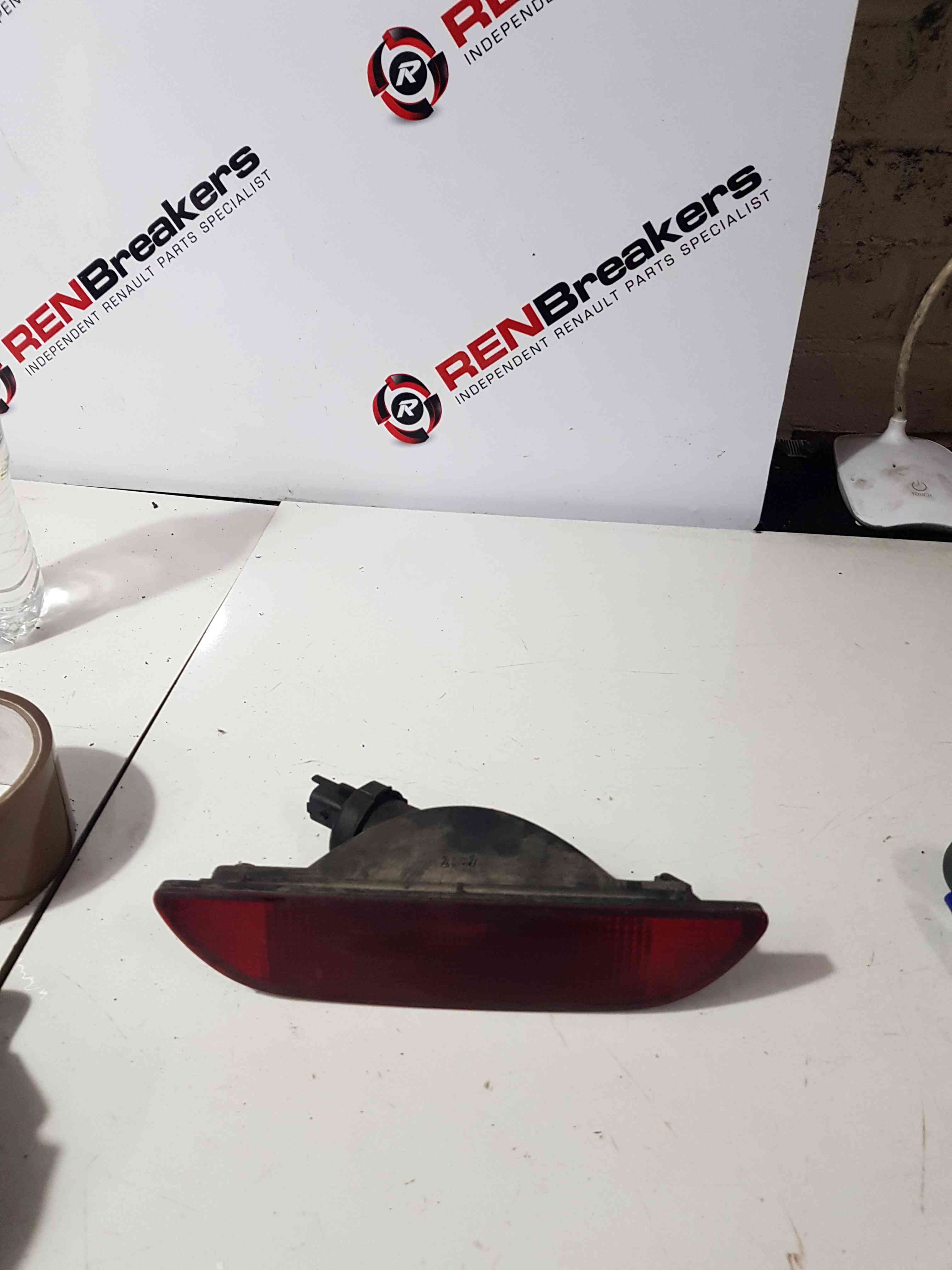 Thumb 5 Nissan Note E11 2005-2012 Rear Bumper Fog Light 265809U01A