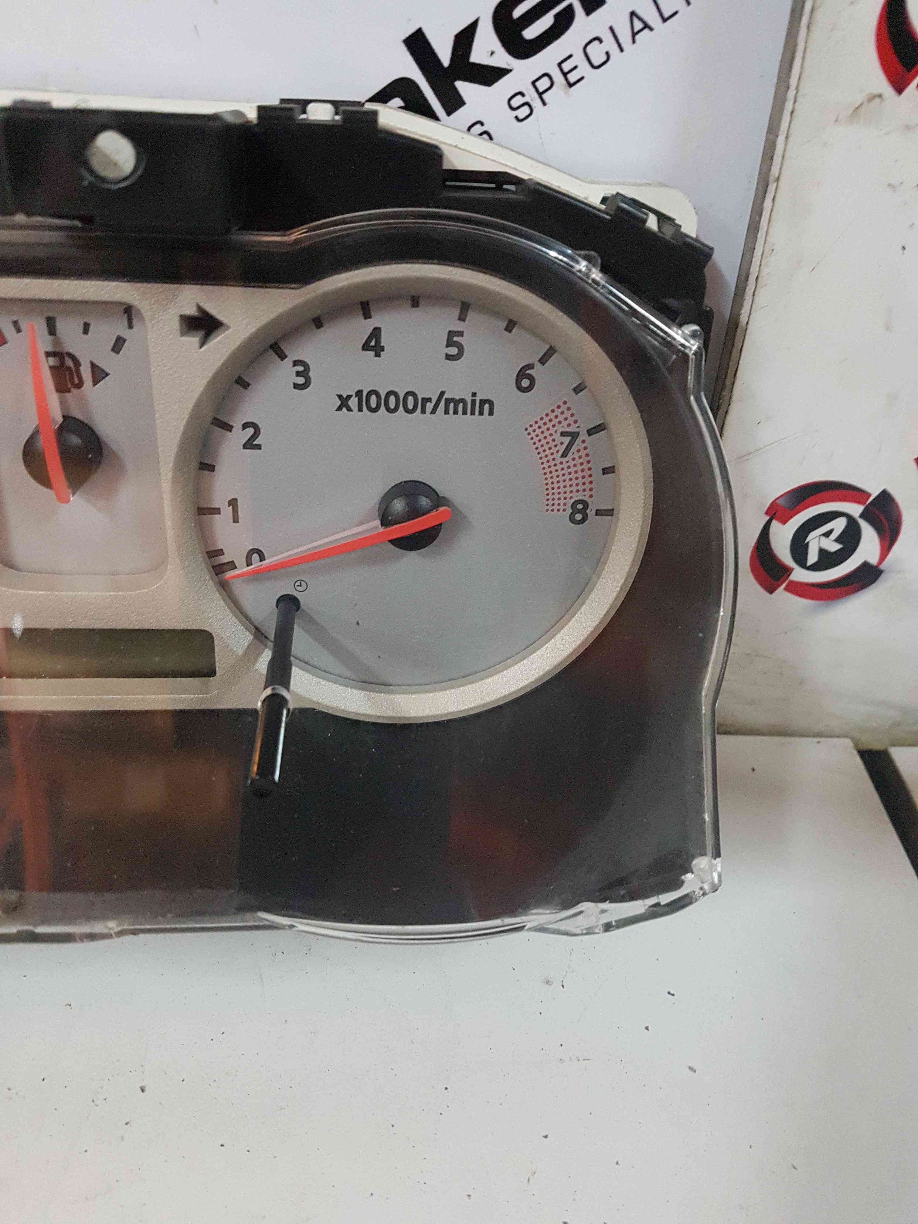 Thumb 5 Nissan Note E11 2005-2012 Speedo Clocks Instrument Cluster Auto 