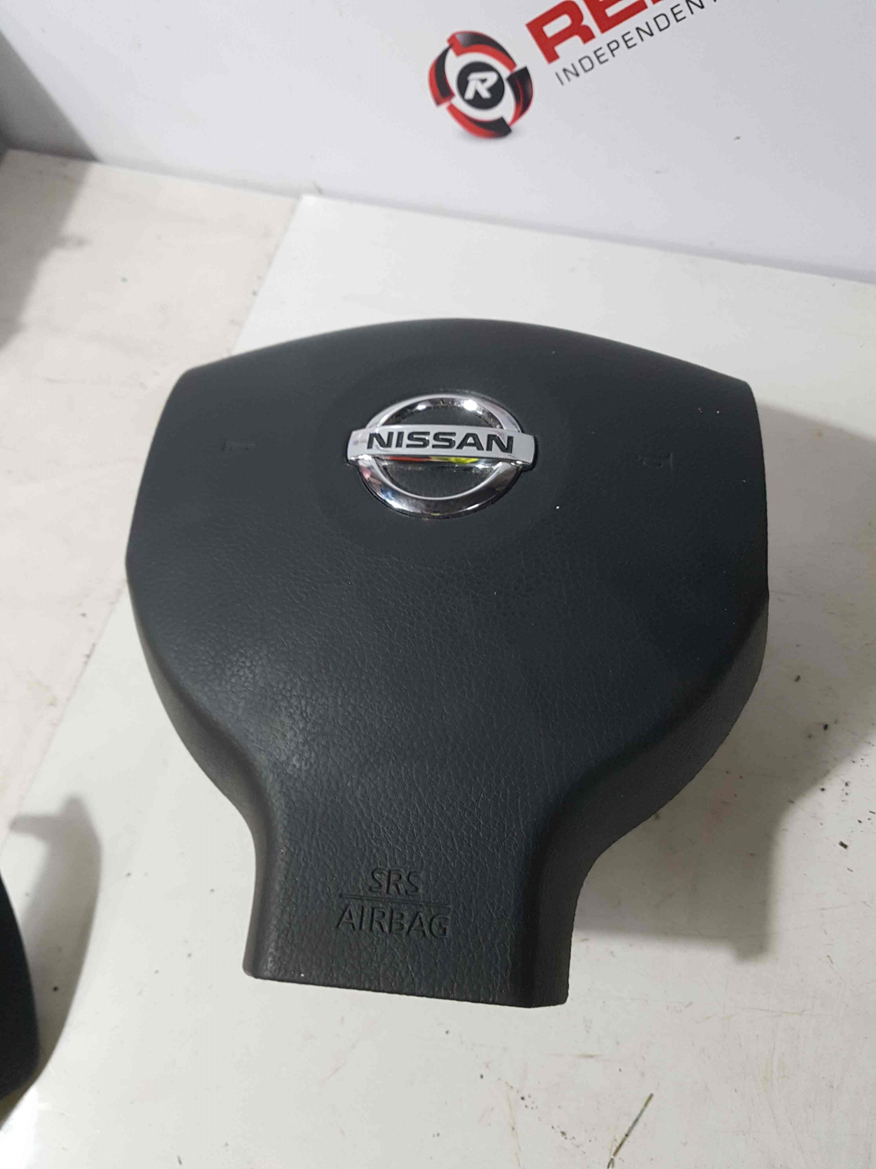 Thumb 5 Nissan Note E11 2005-2012 Steering Wheel Airbag