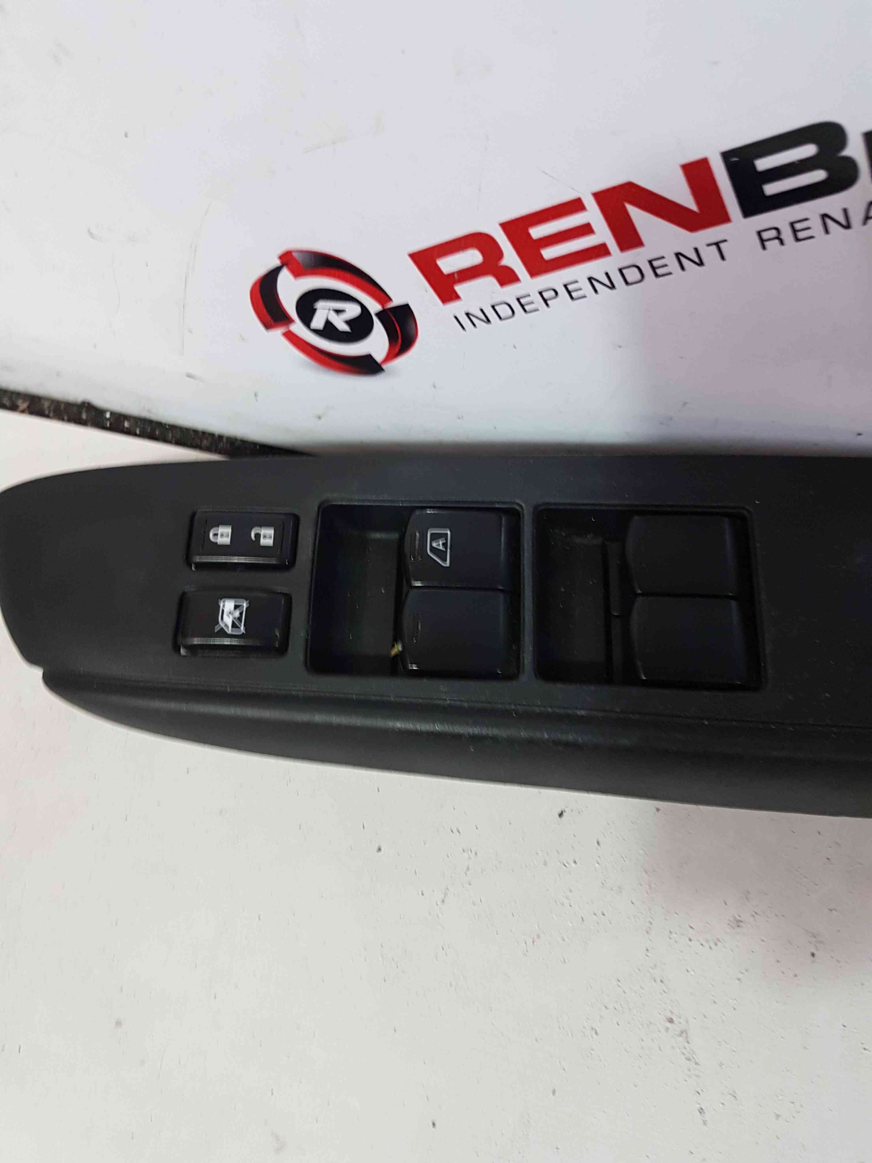 Thumb 4 Nissan Note E12 2013-2017 Drivers OSF Front Window Switch Panel