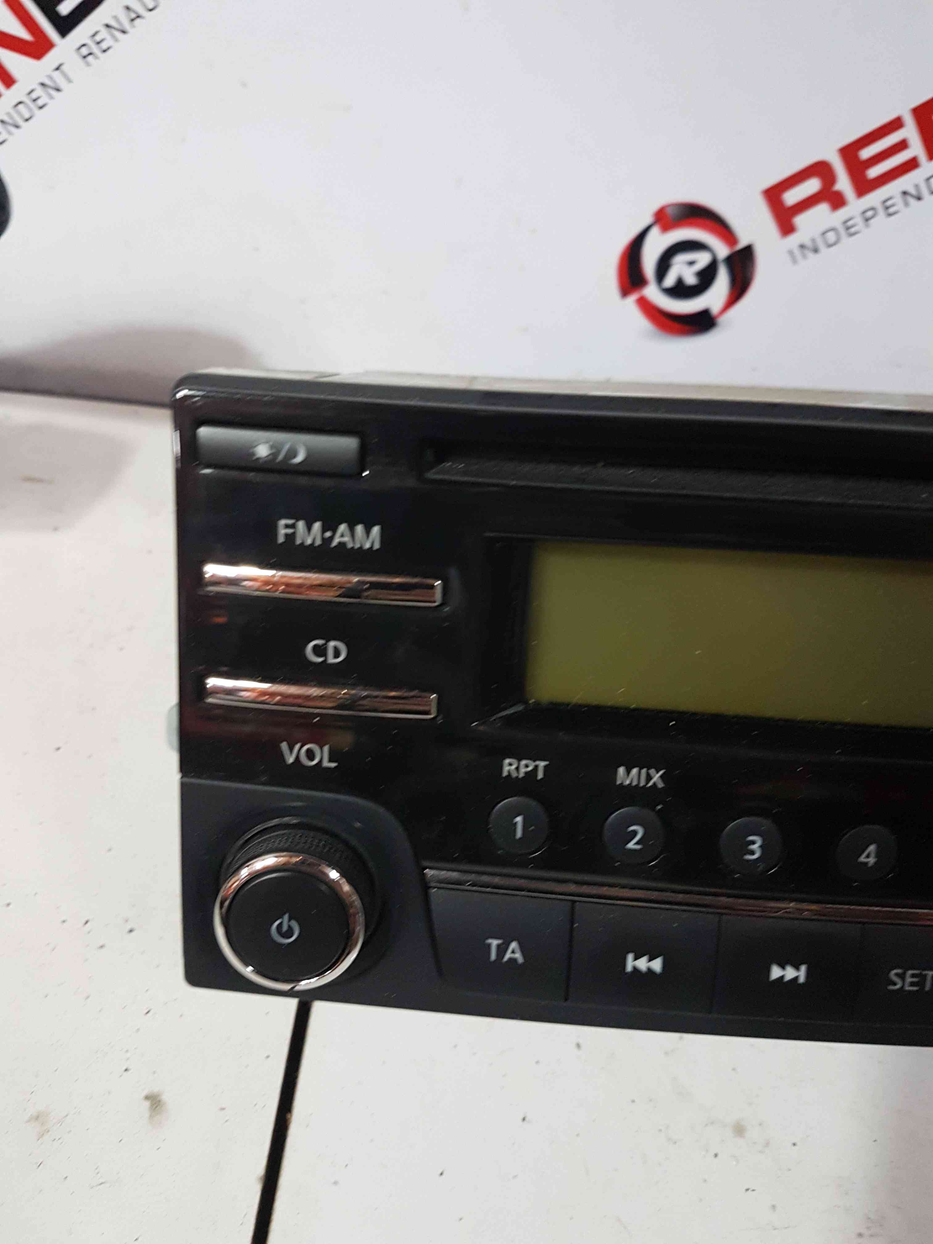 Thumb 3 Nissan Note E12 2013-2017 Radio Stereo Head Unit AUX 281853VV1A