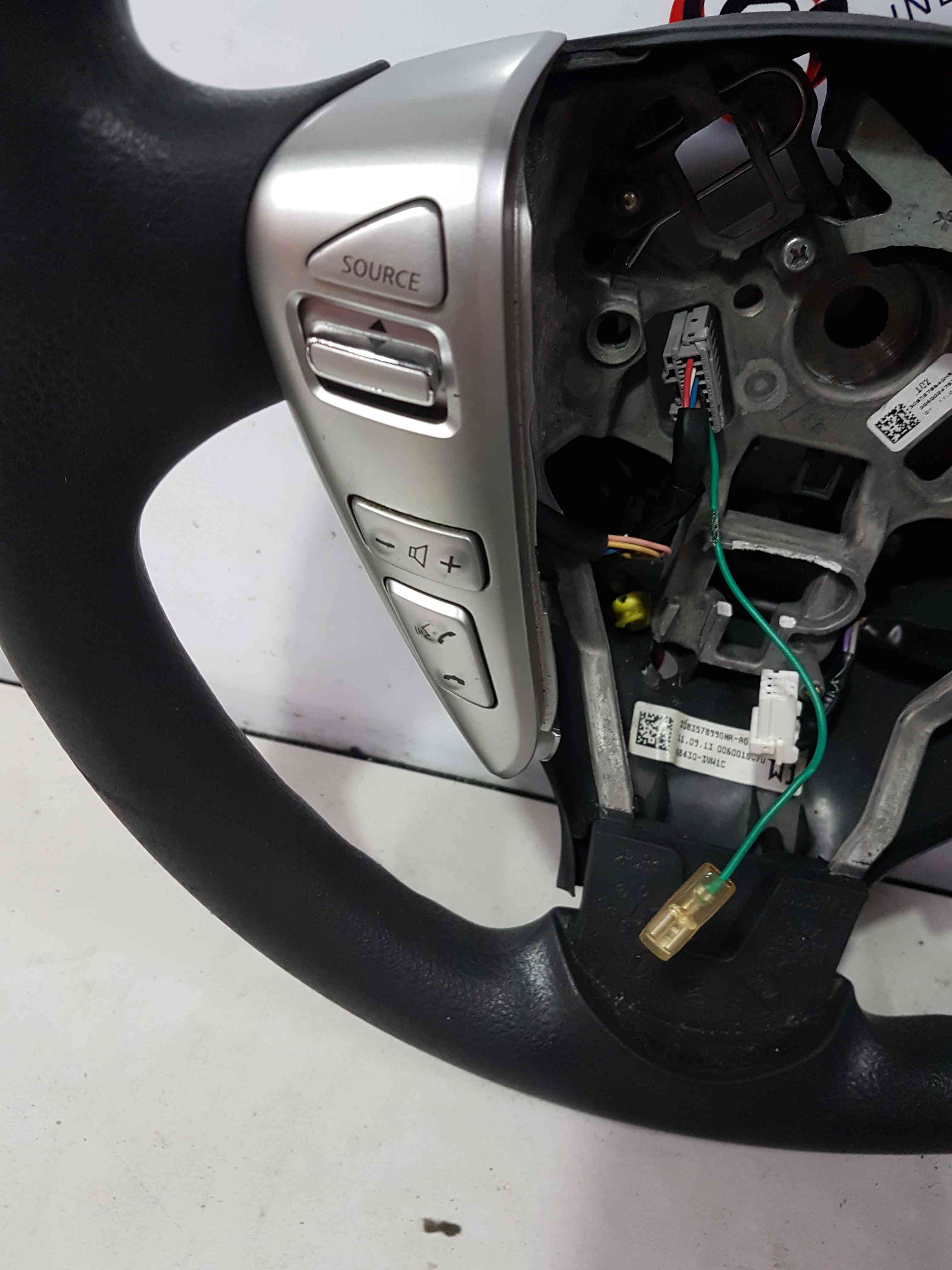 Thumb 6 Nissan Note E12 2013-2017 Steering Wheel 48430-3VW1C