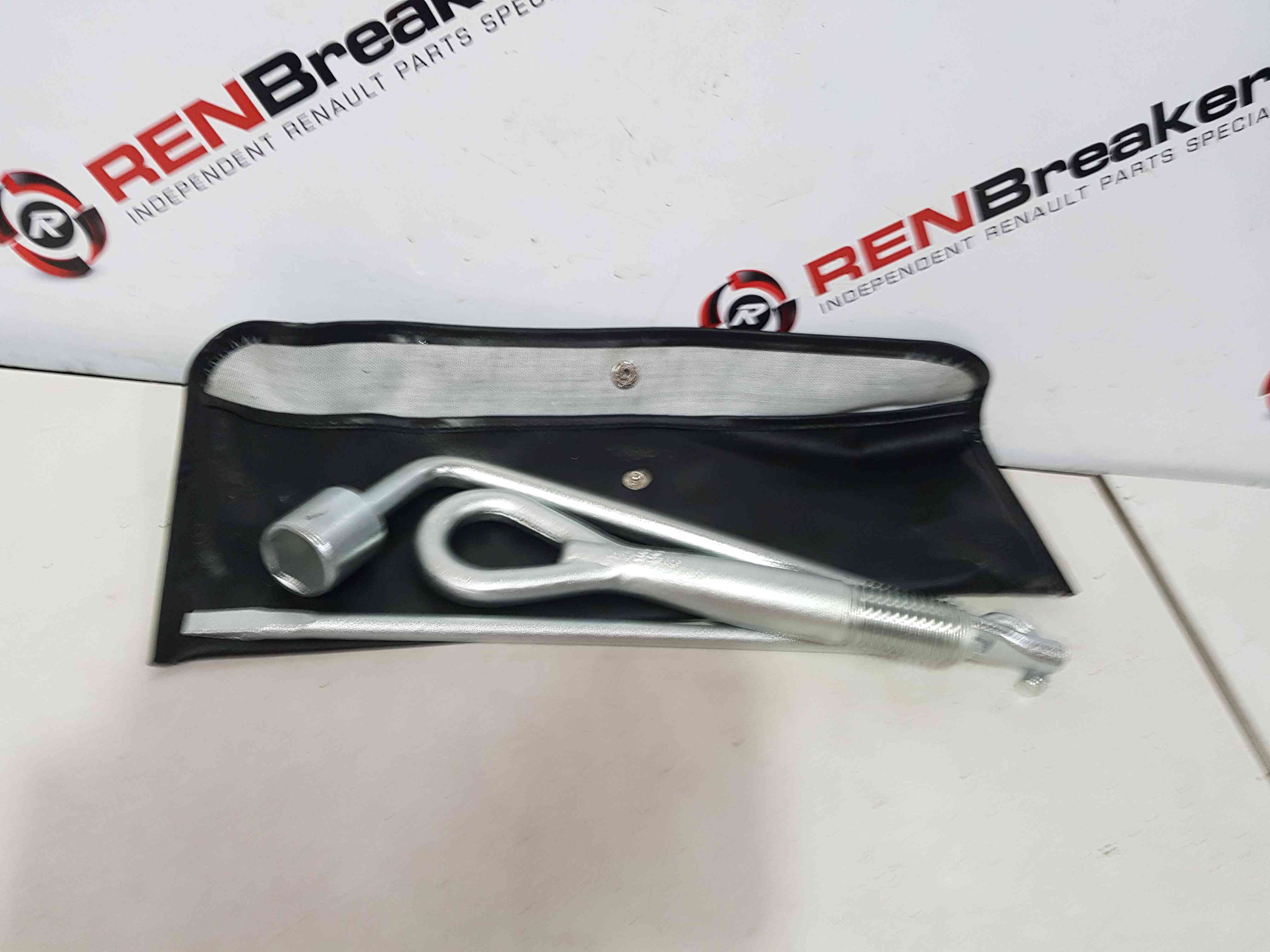 Thumb 2 Nissan Note E12 2013-2017 TOW Eye Hook Brace