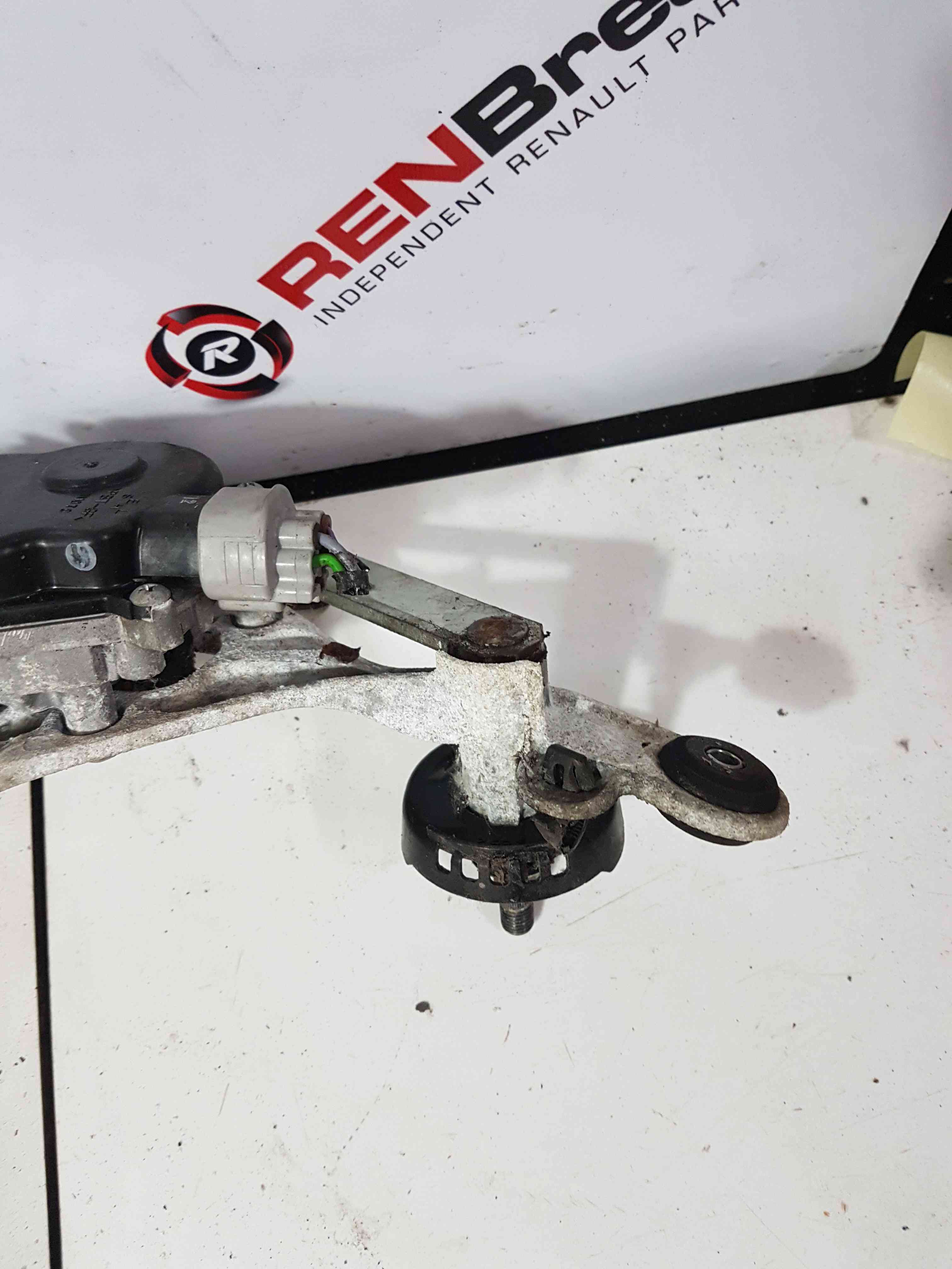 Thumb 3 Nissan Note E12 2013-2017 Wiper Motor + Linkage