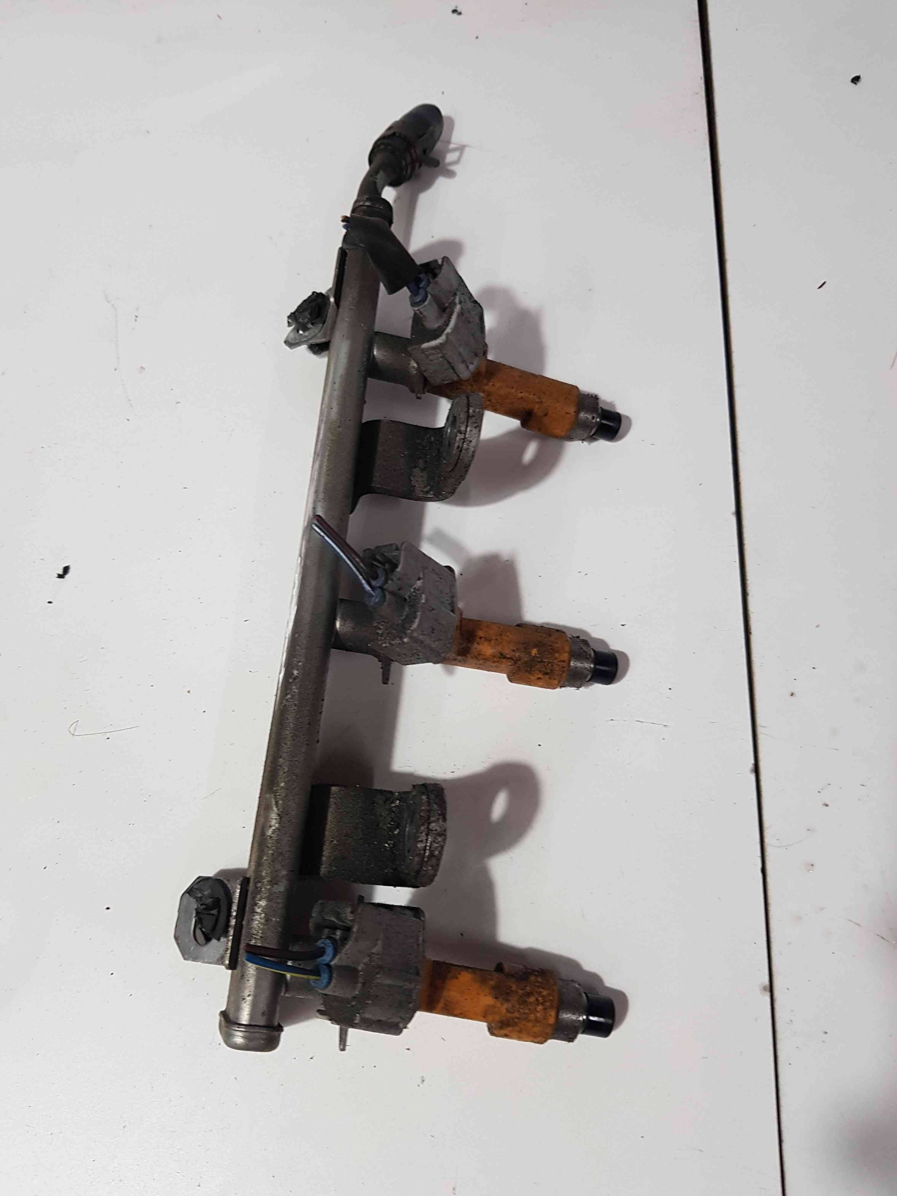 Thumb 3 Nissan Pixo 2010-2017 1.0 Injectors X3 Set + Rail K10b