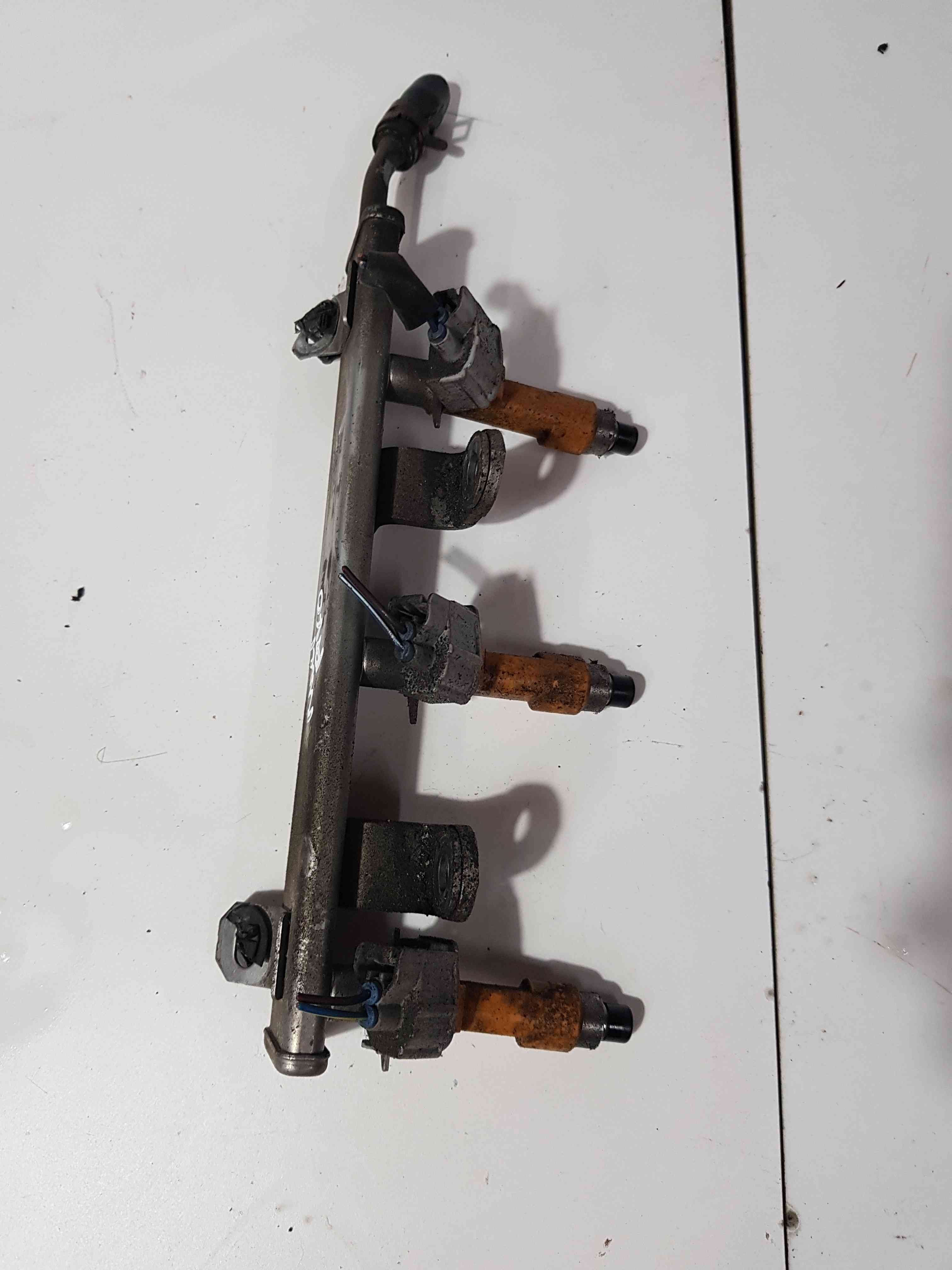 Thumb 5 Nissan Pixo 2010-2017 1.0 Injectors X3 Set + Rail K10b
