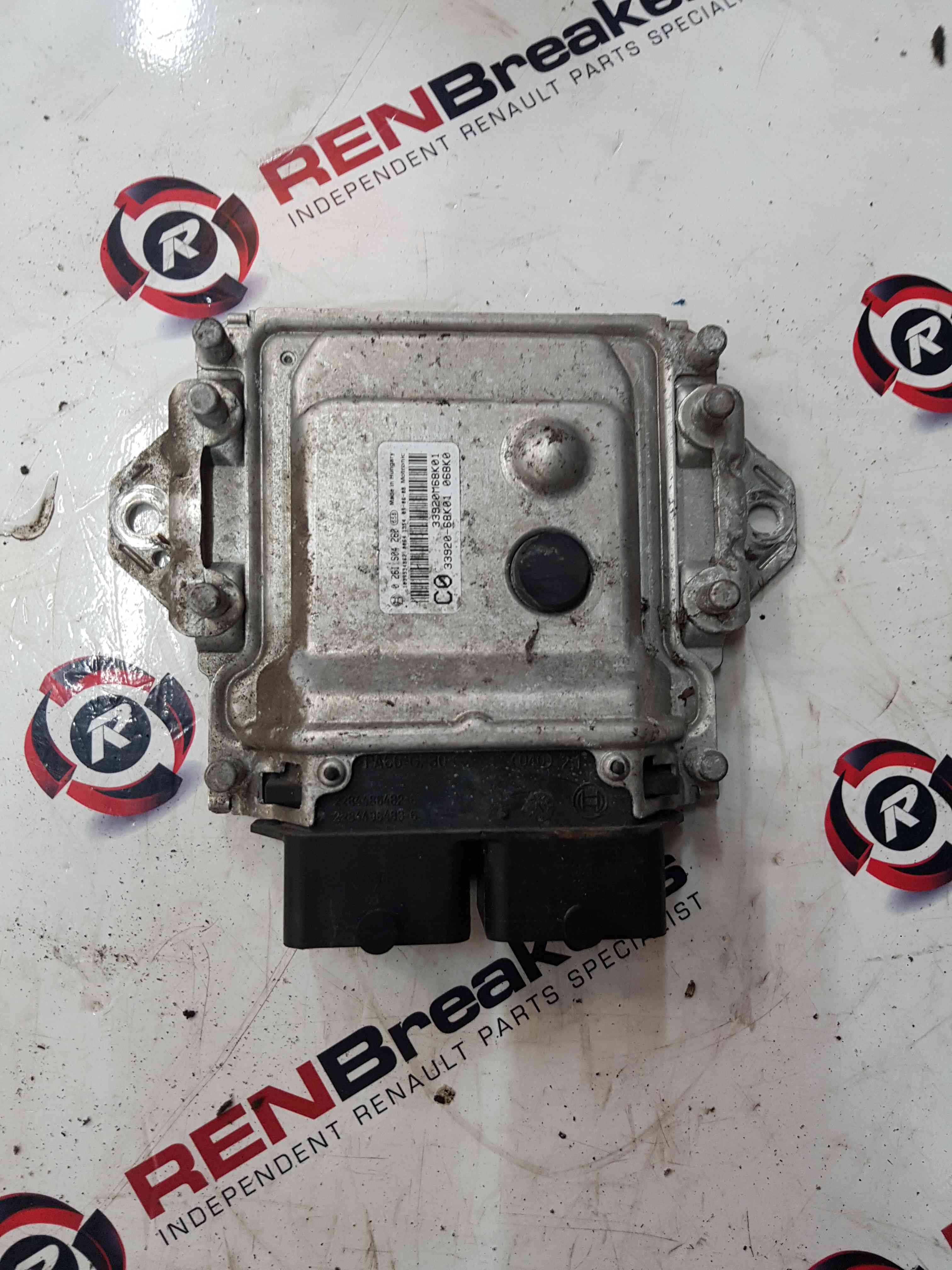 Thumb 2 Nissan Pixo 2010-2017 1.0 Petrol Engine Control Unit ECU 33920-68K01