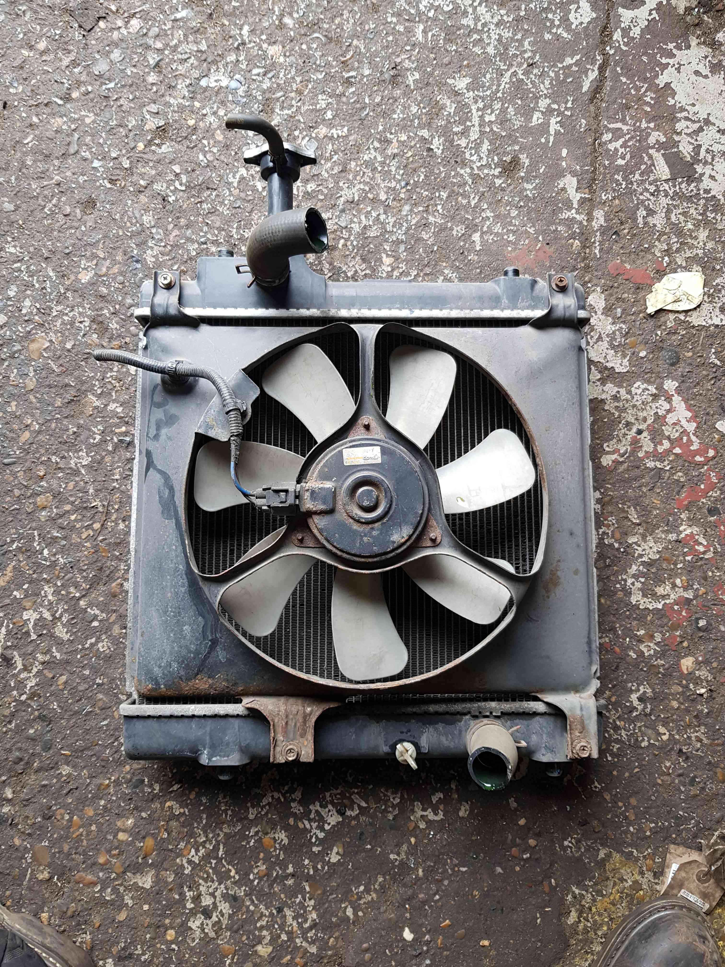 Thumb 2 Nissan Pixo 2010-2017 1.0 Petrol RAD Pack Cooling FAN