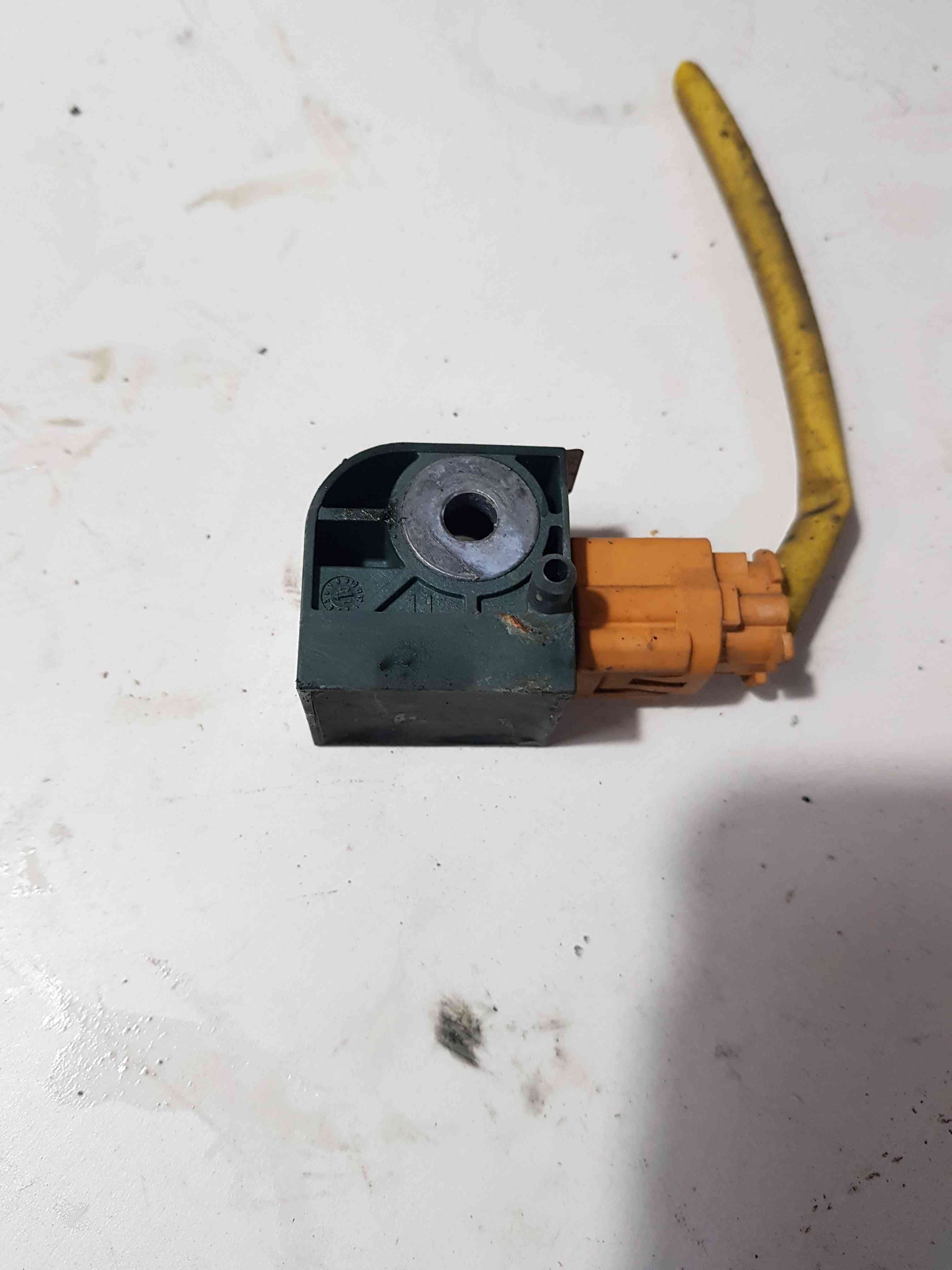 Thumb 4 Nissan Pixo 2010-2017 Crash Impact Sensor 5Wk44029