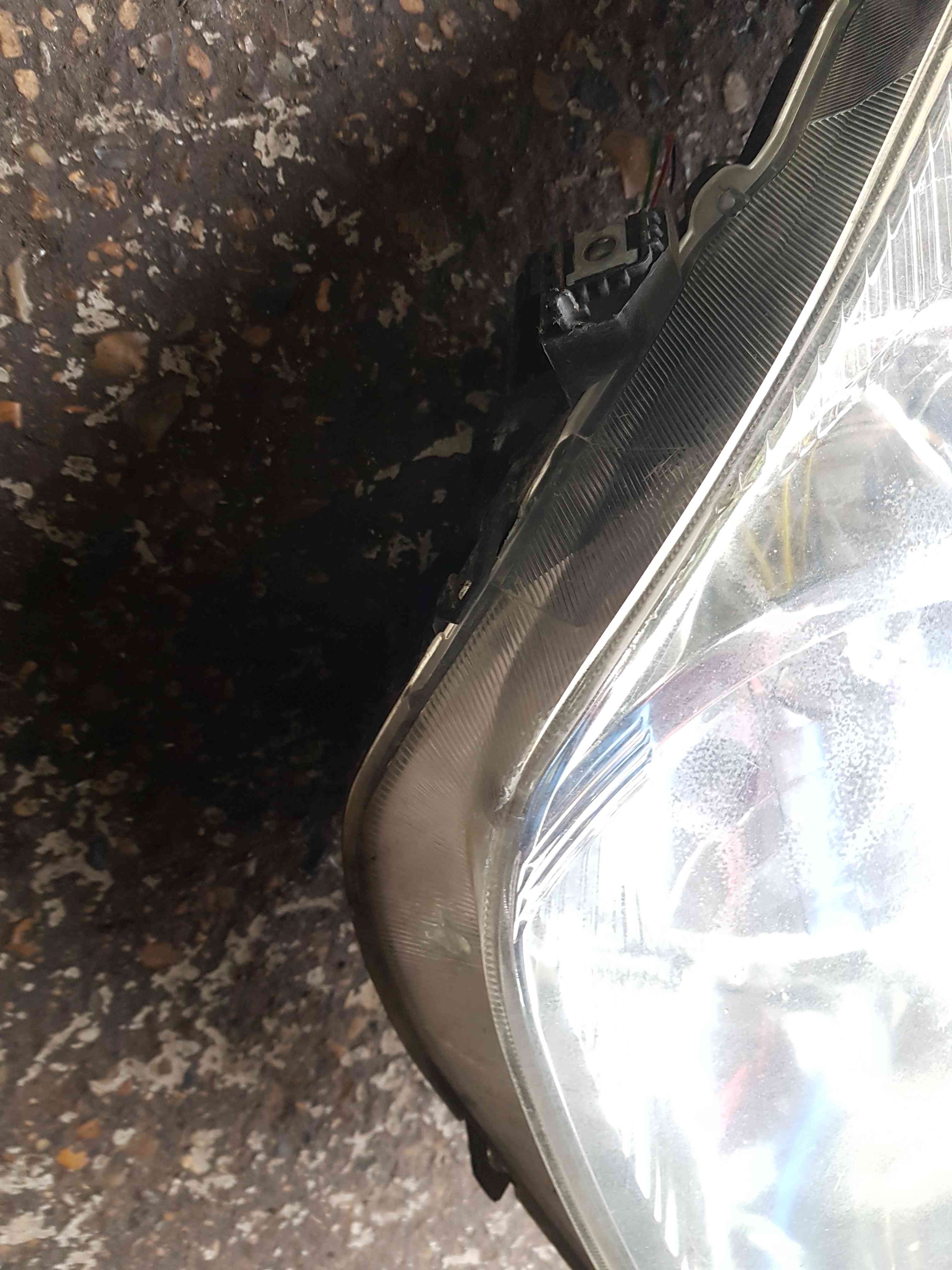Thumb 5 Nissan Pixo 2010-2017 Drivers OSF Front Headlight