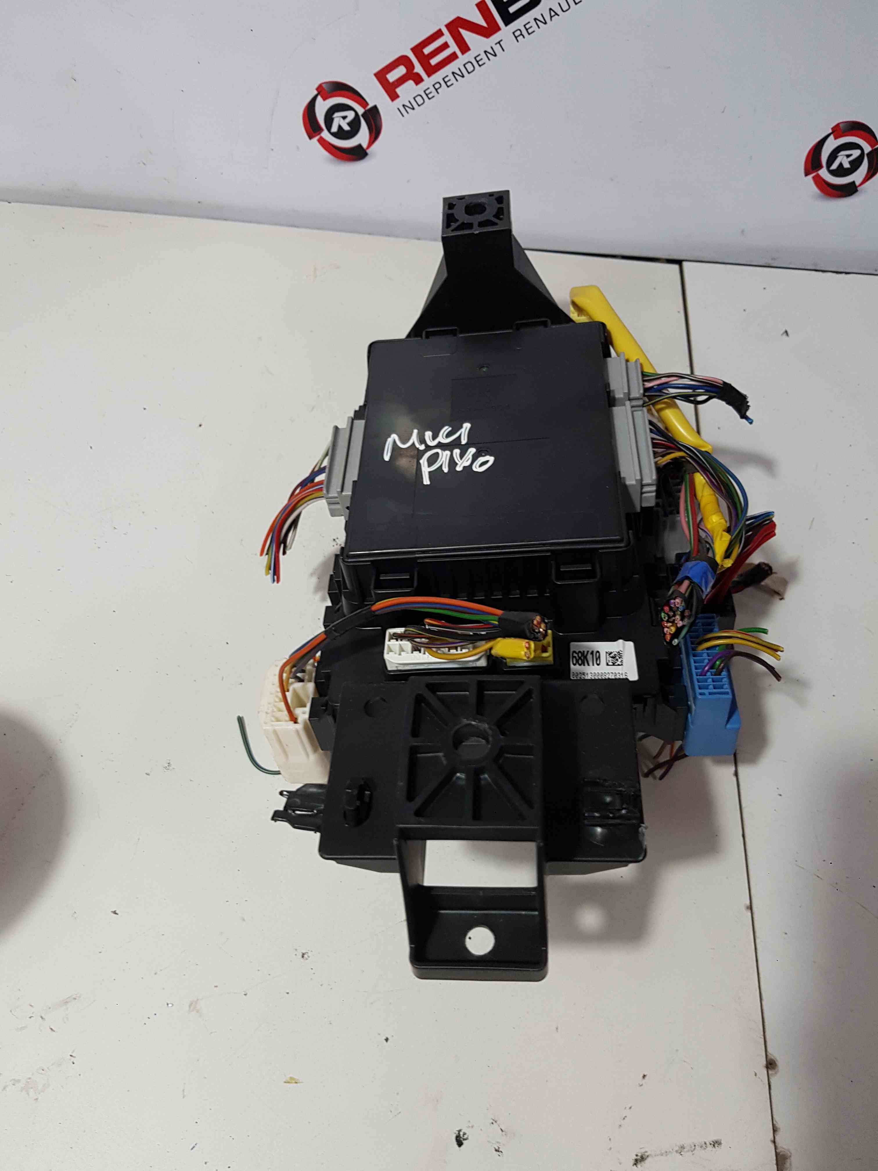 Thumb 2 Nissan Pixo 2010-2017 Fuse BOX Control Unit 36770-68K1