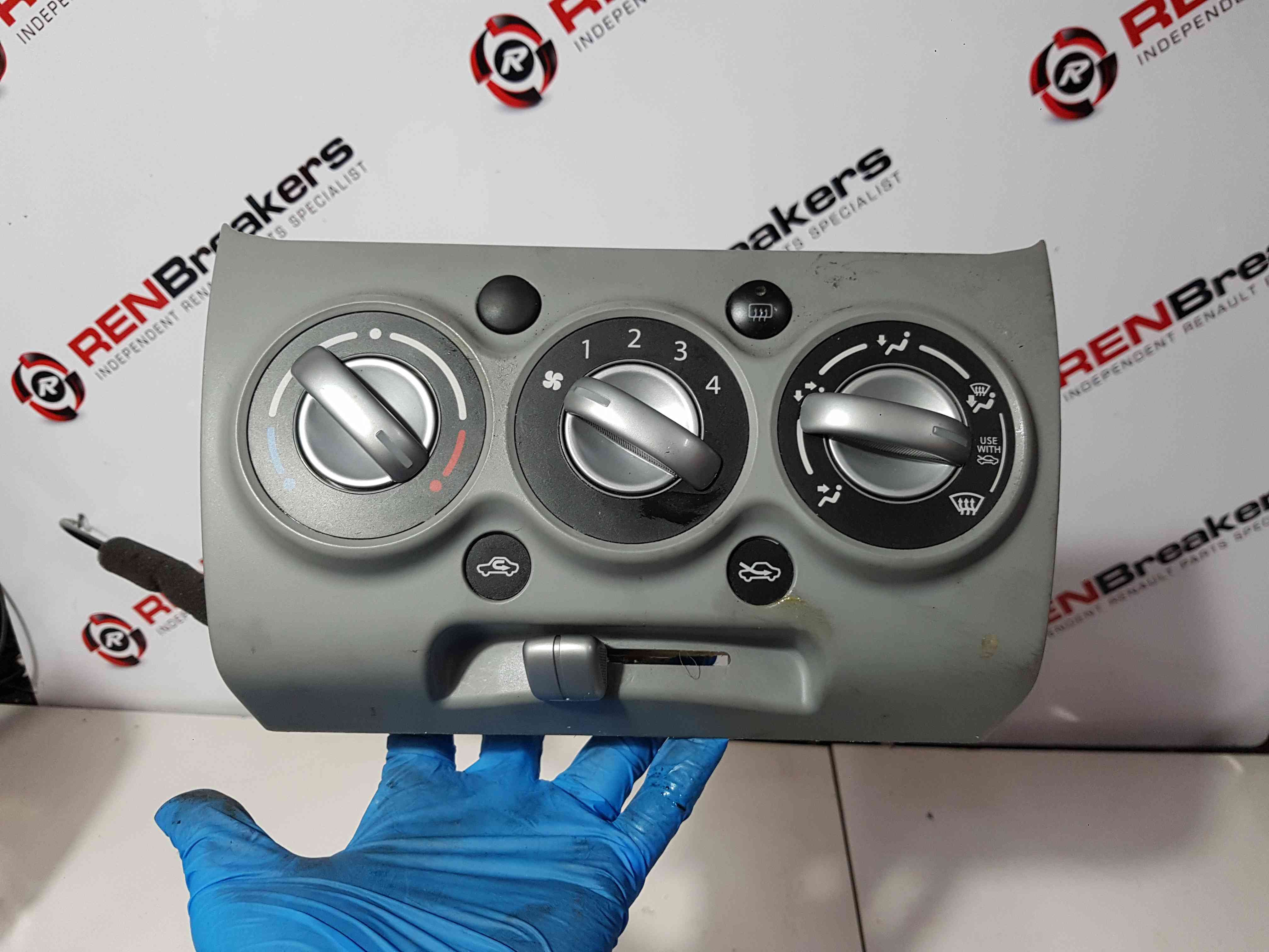 Thumb 5 Nissan Pixo 2010-2017 Heater Controls Dials