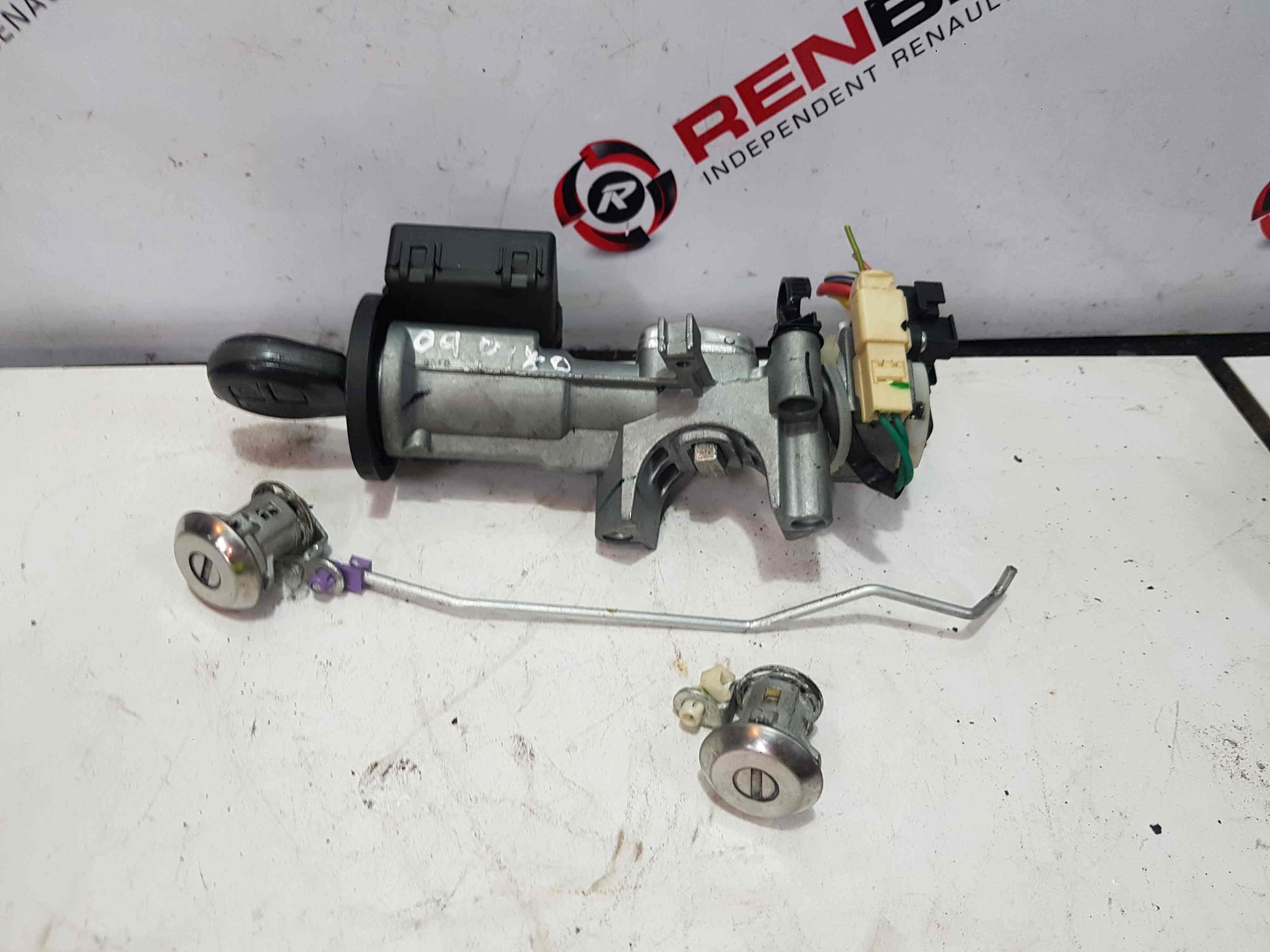 Thumb 6 Nissan Pixo 2010-2017 Ignition Barrel + KEY 2 Door locks