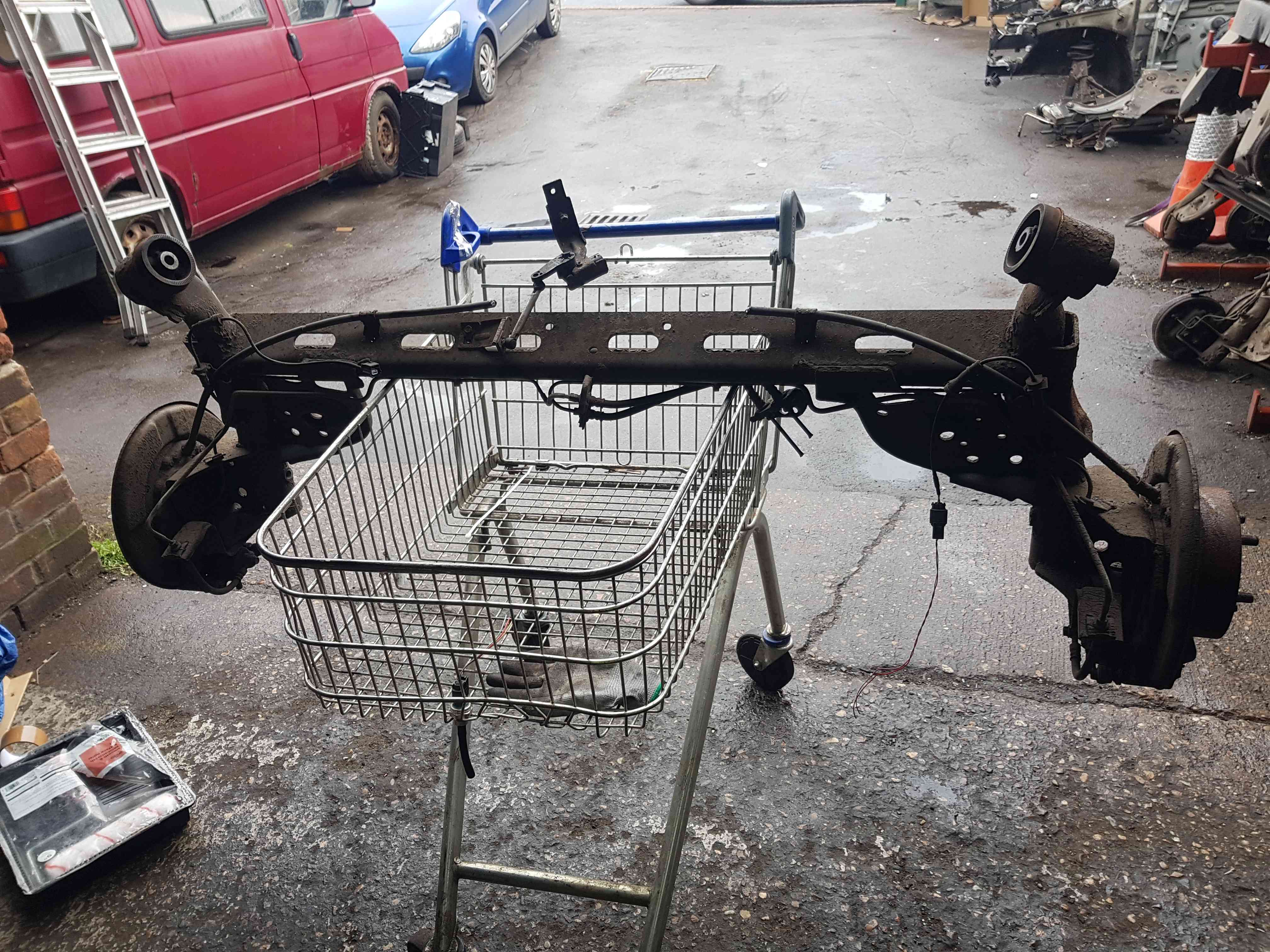 Thumb 16 Nissan Pulsar 2014-2018 Rear Axle Discs Complete + Calipers