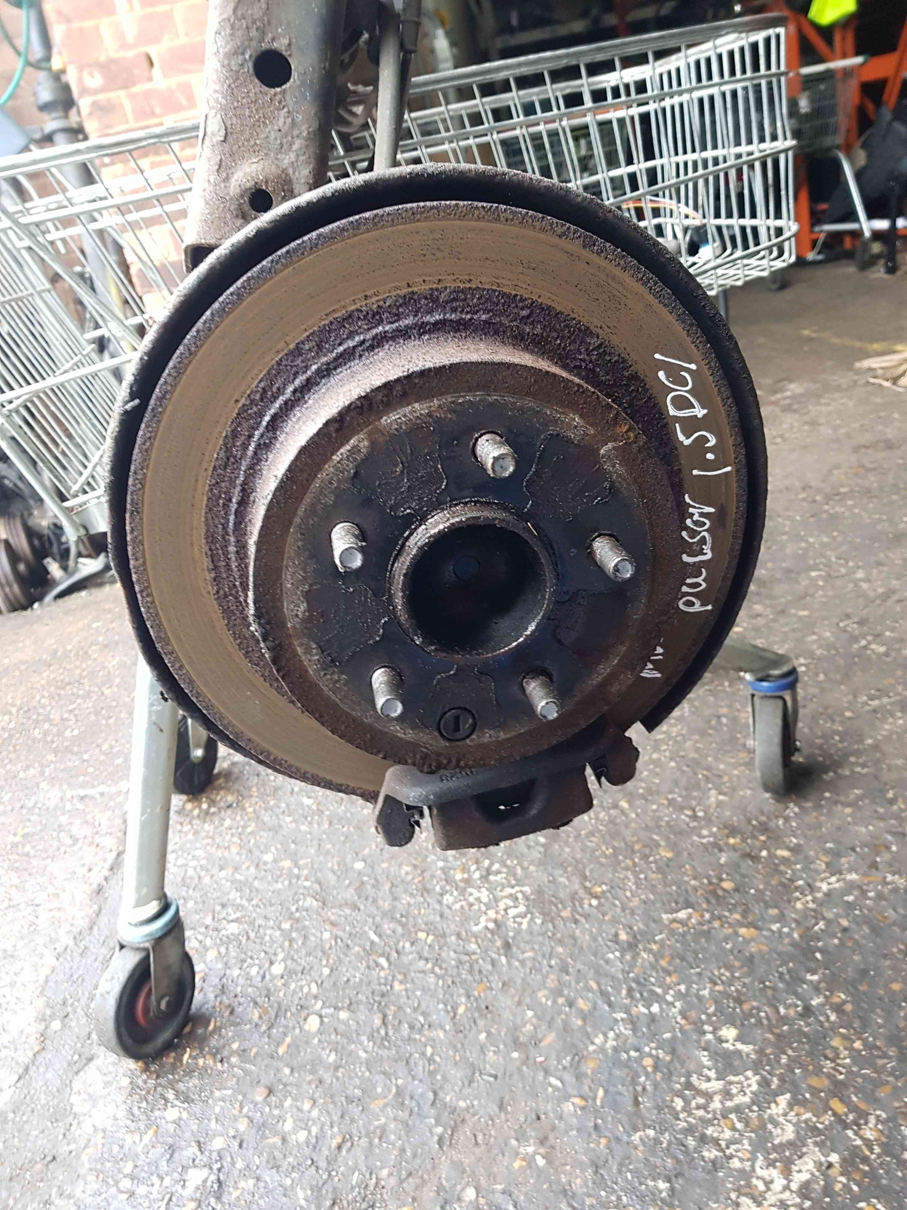 Thumb 3 Nissan Pulsar 2014-2018 Rear Axle Discs Complete + Calipers