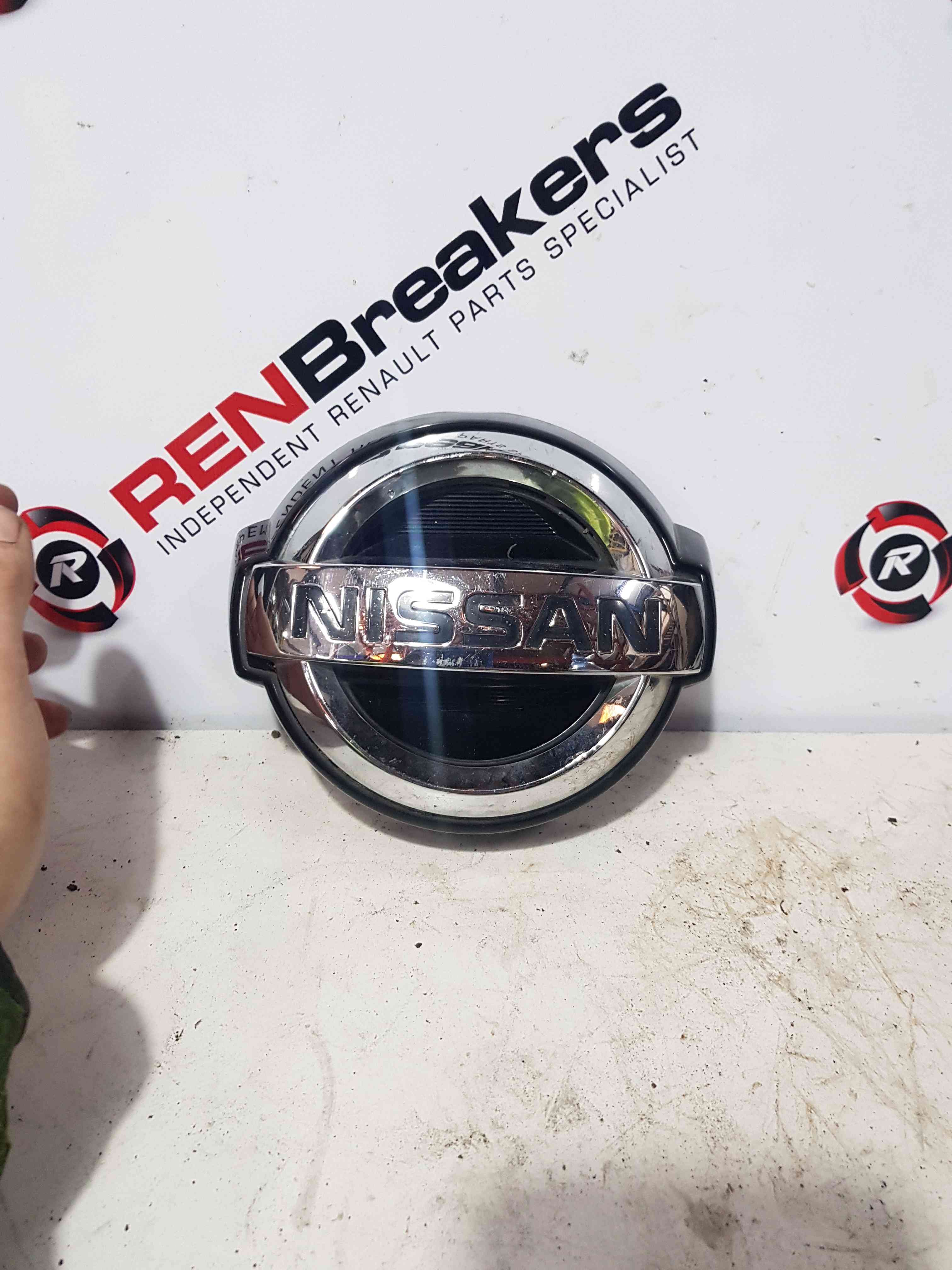 Thumb 11 Nissan Pulsar MK6 2014-2018 Front Bumper Badge  NS0054Y00