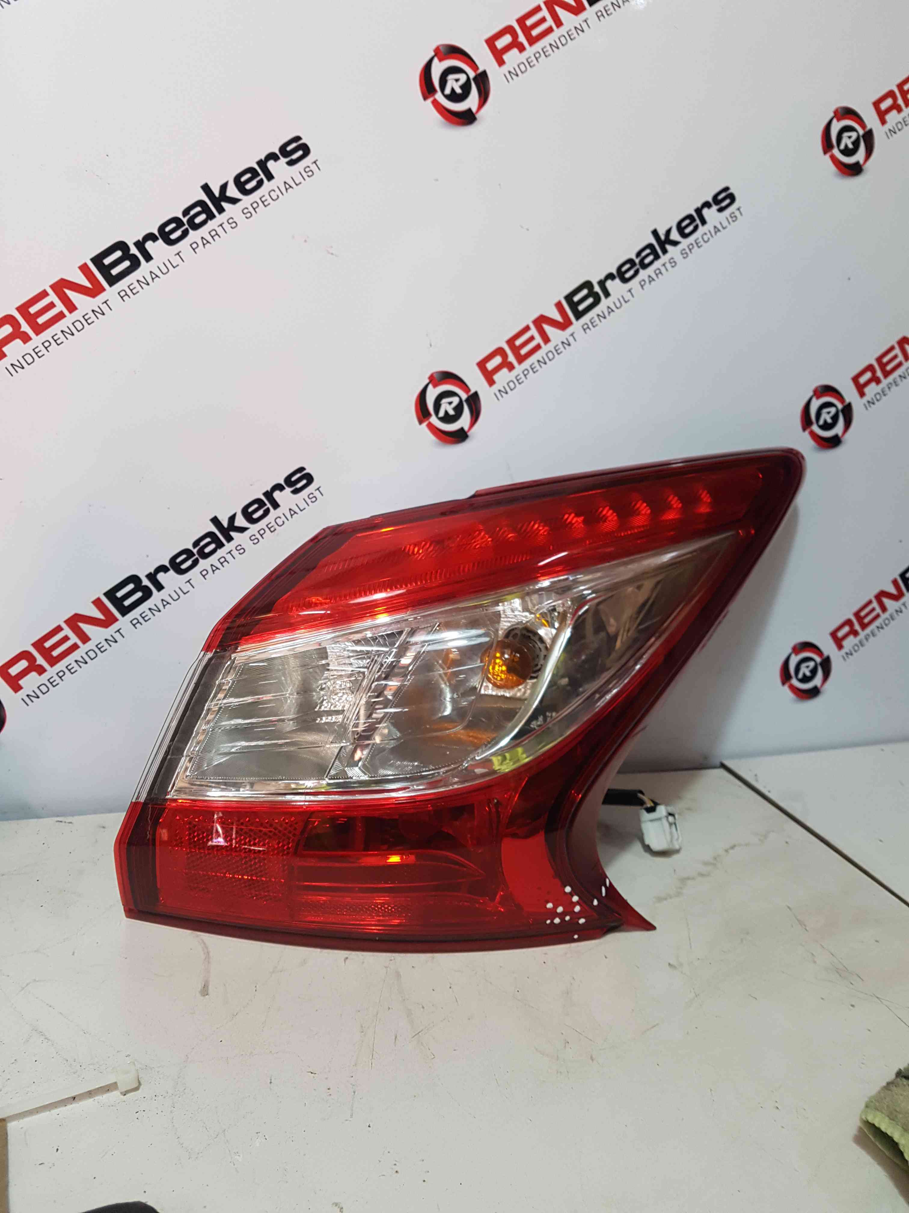 Thumb 9 Nissan Pulsar MK6 2014-2018 OSR Driver Rear Brake Light Damaged