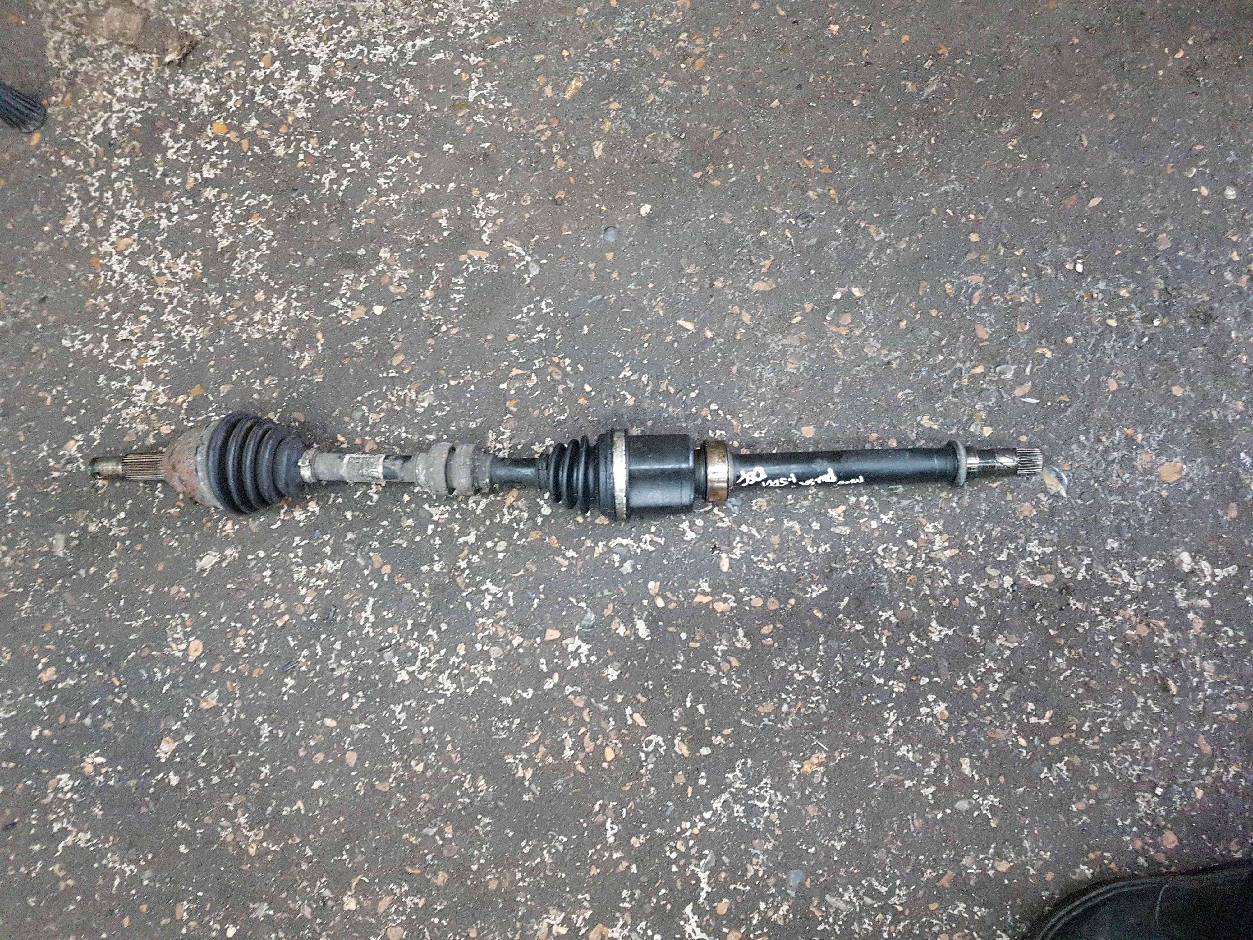 Thumb 3 Nissan Pulsar MK6 C13 2014-2018 1.5 DCI Drivers OSF Drive Shaft 391003Zn0b