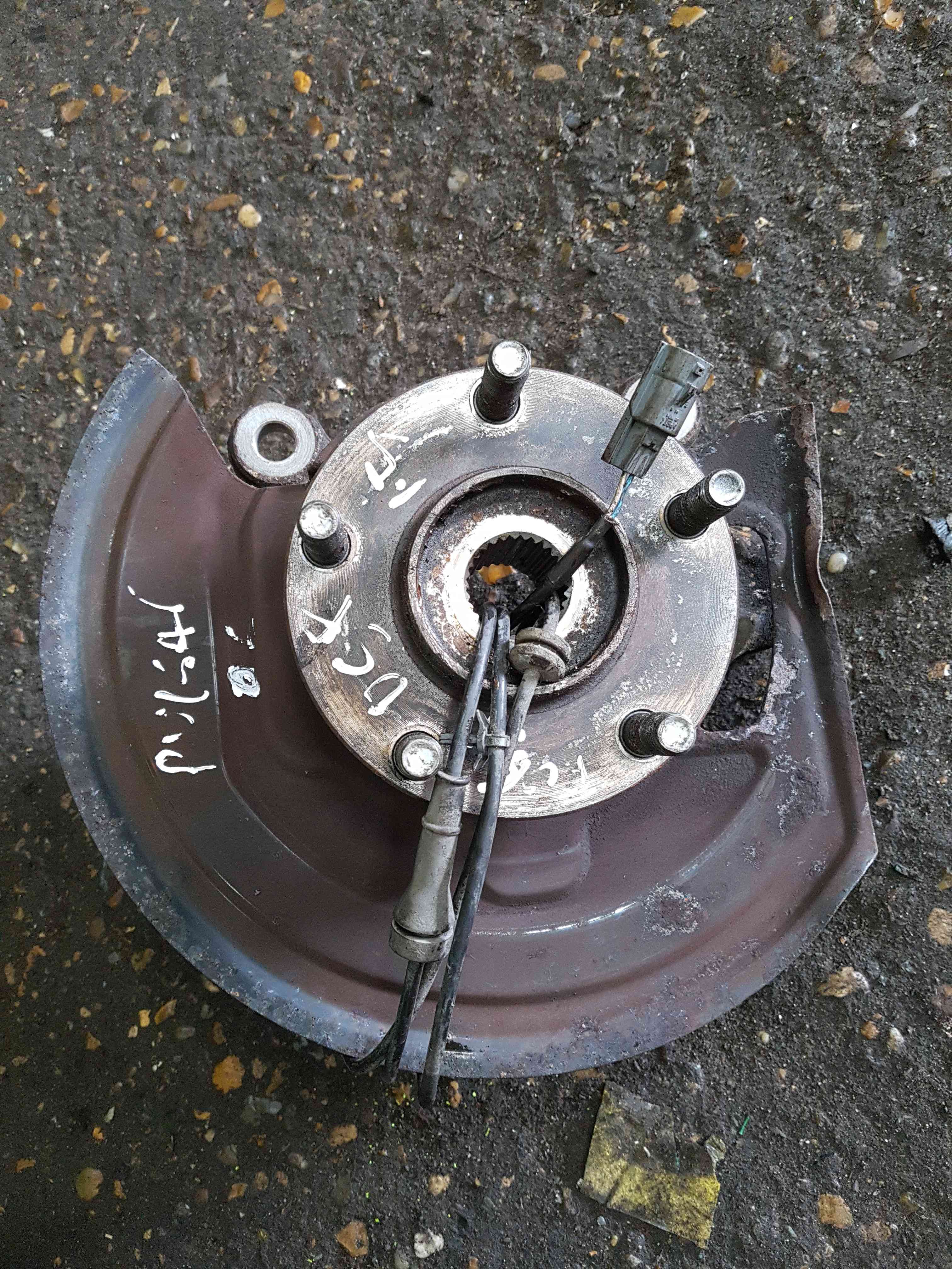 Thumb 3 Nissan Pulsar MK6 C13 2014-2018 1.5 DCI Drivers OSF Front Wheel HUB