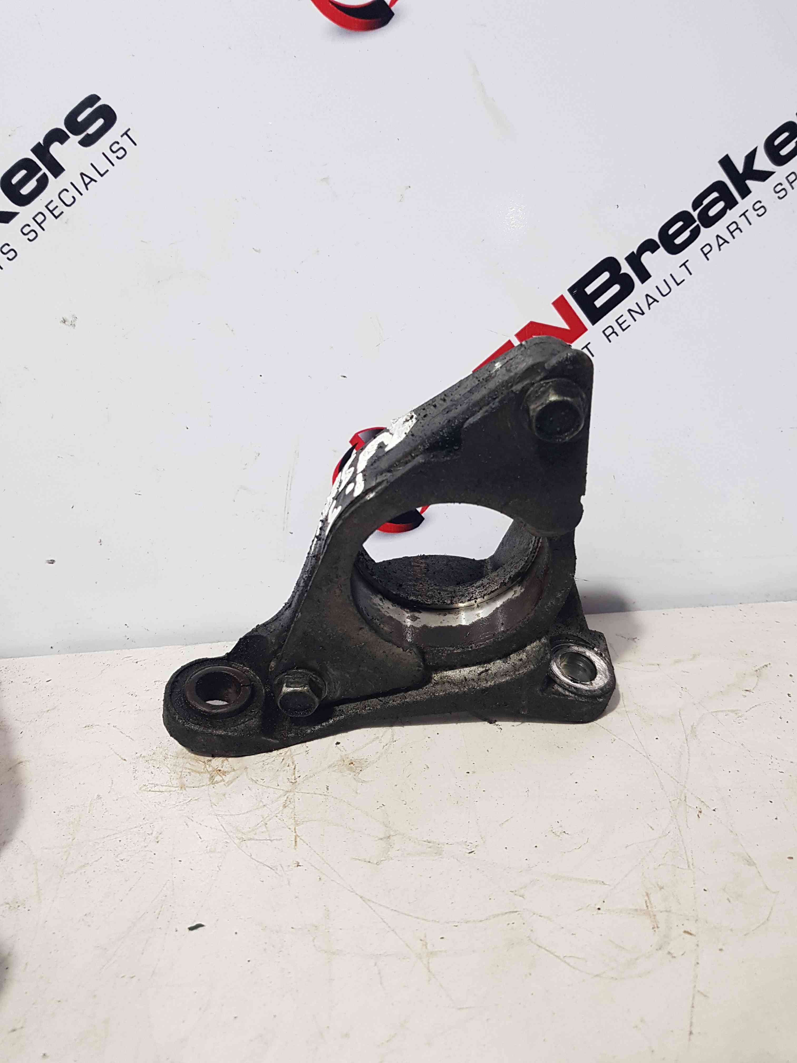 Thumb 11 Nissan Pulsar MK6 C13 2014-2018 1.5 DCI Driveshaft Bracket Mount
