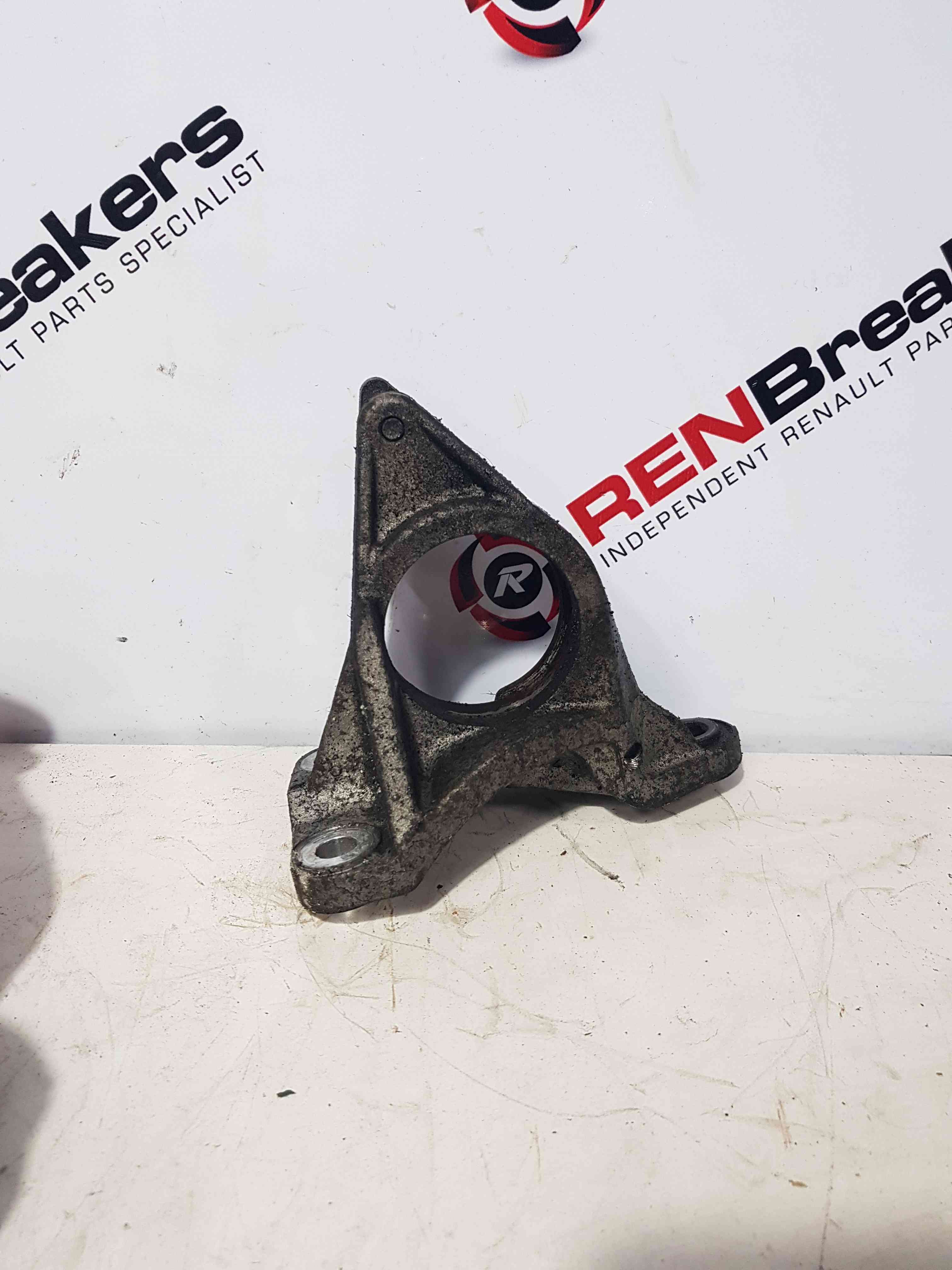 Thumb 9 Nissan Pulsar MK6 C13 2014-2018 1.5 DCI Driveshaft Bracket Mount