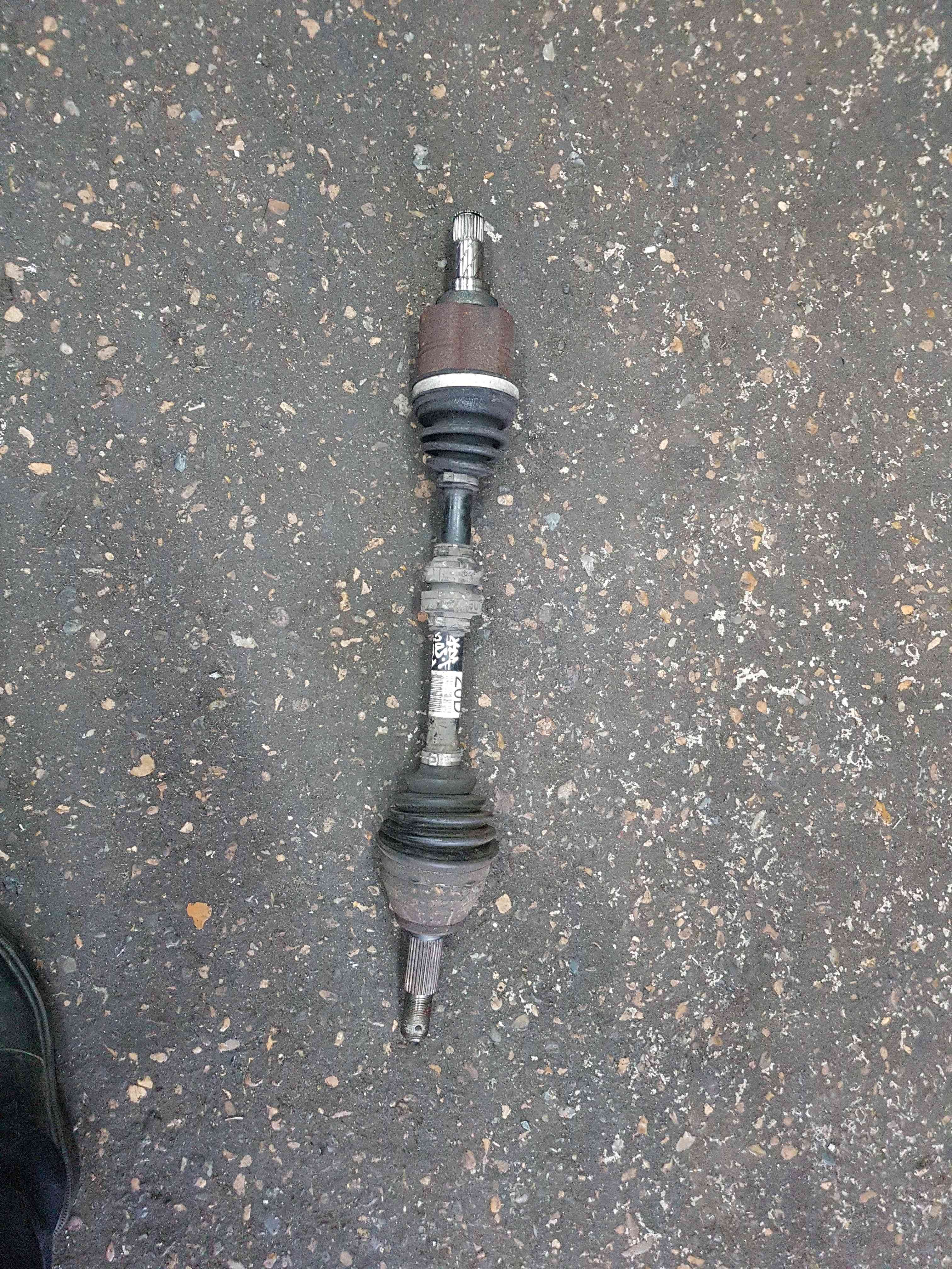 Thumb 2 Nissan Pulsar MK6 C13 2014-2018 1.5 DCI Passenger NSF Driveshaft Drive Shaft