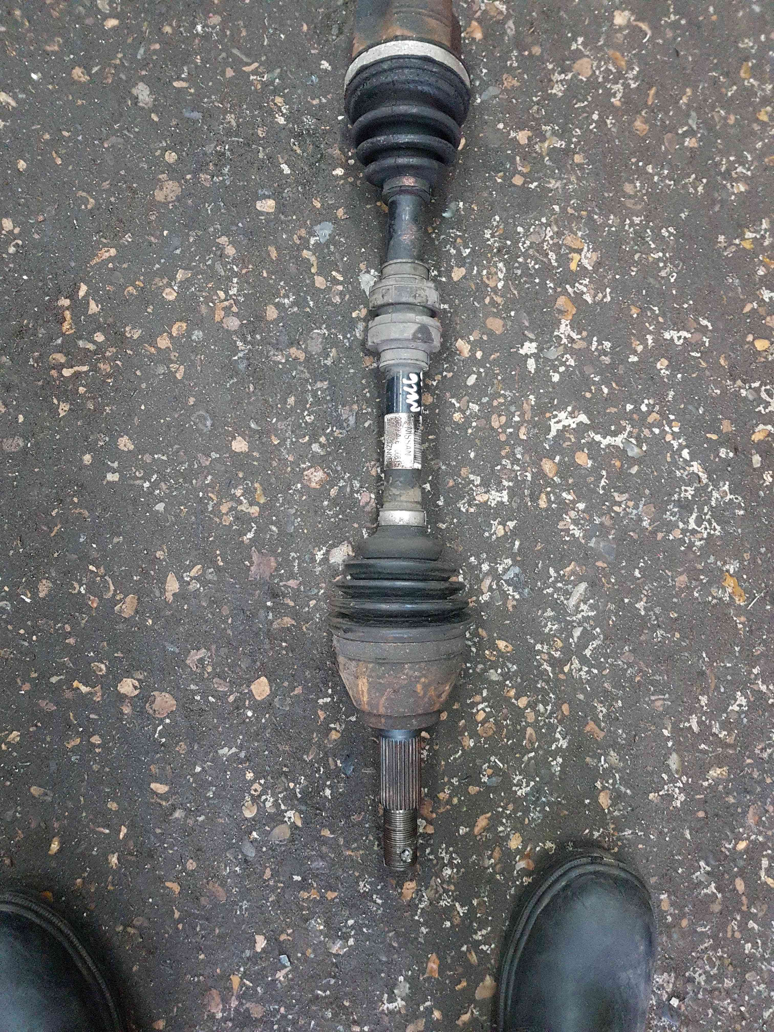 Thumb 4 Nissan Pulsar MK6 C13 2014-2018 1.5 DCI Passenger NSF Driveshaft Drive Shaft