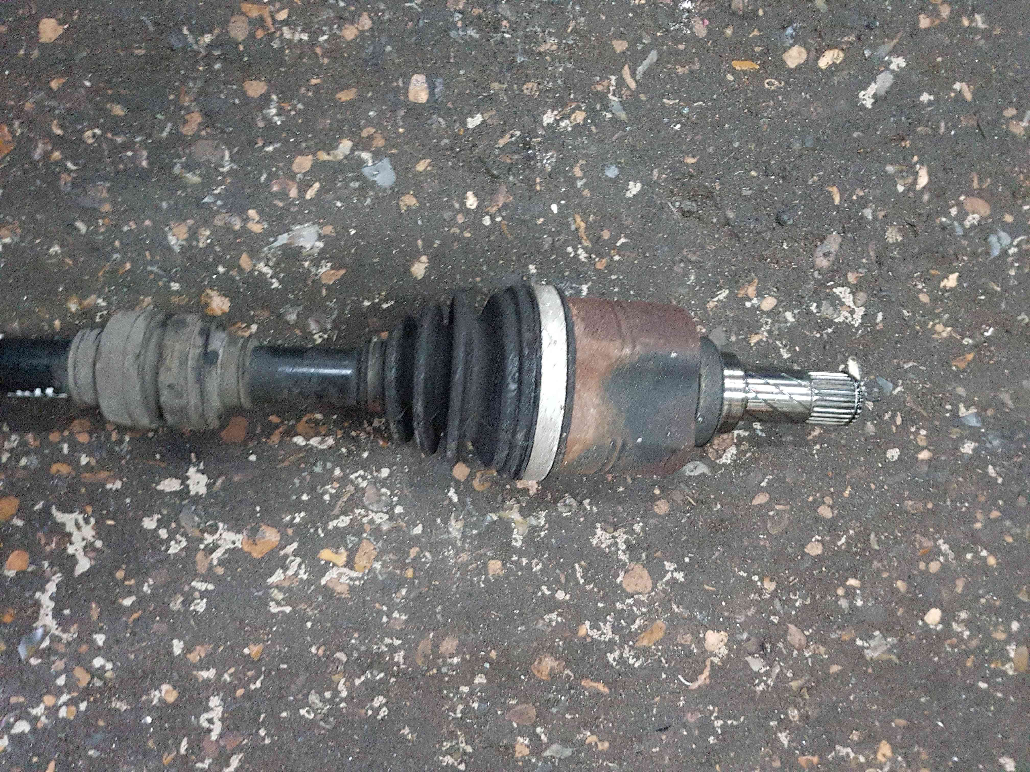 Thumb 6 Nissan Pulsar MK6 C13 2014-2018 1.5 DCI Passenger NSF Driveshaft Drive Shaft