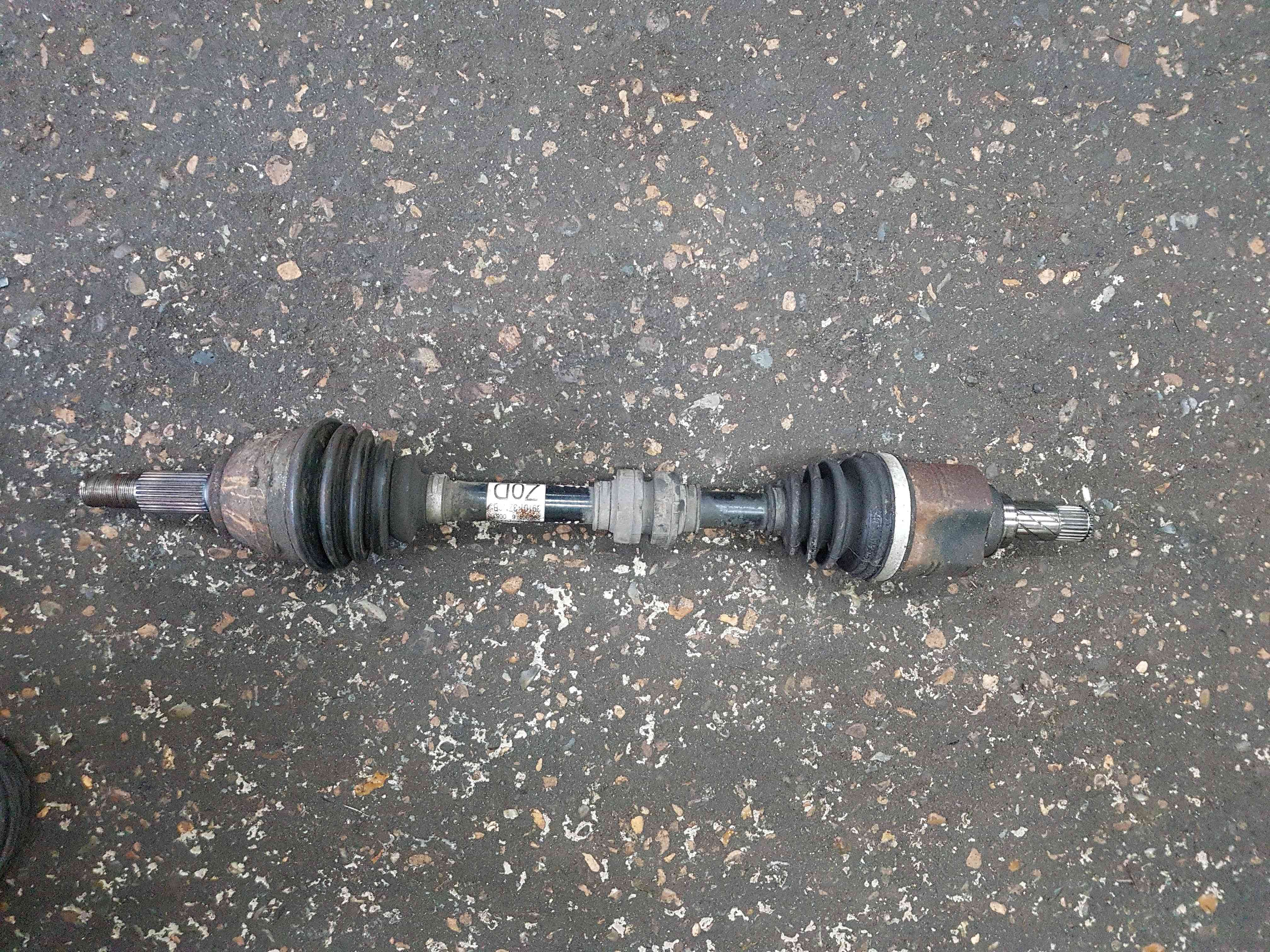 Thumb 9 Nissan Pulsar MK6 C13 2014-2018 1.5 DCI Passenger NSF Driveshaft Drive Shaft
