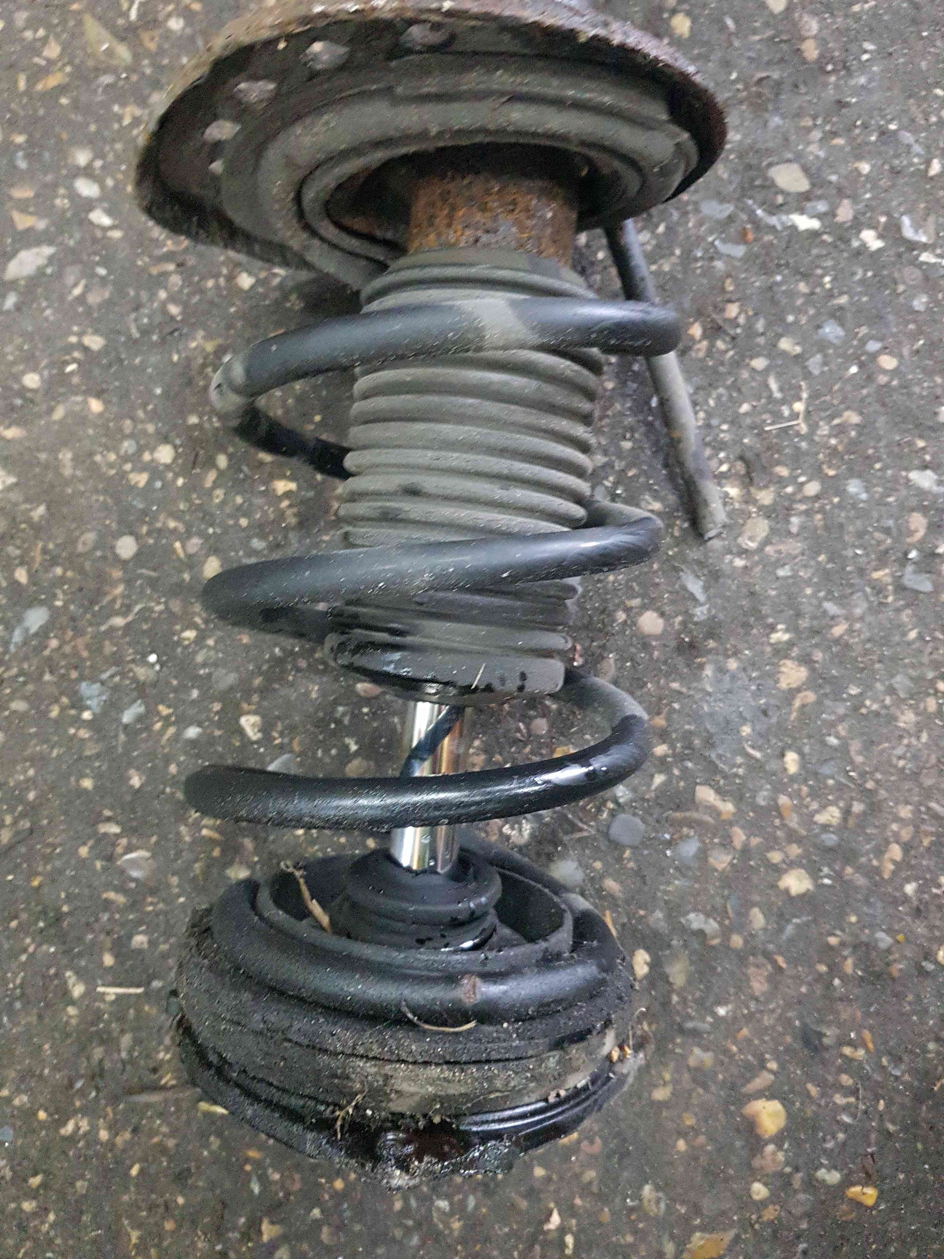 Thumb 3 Nissan Pulsar MK6 C13 2014-2018 1.5 DCI Passenger NSF Front Spring Suspension