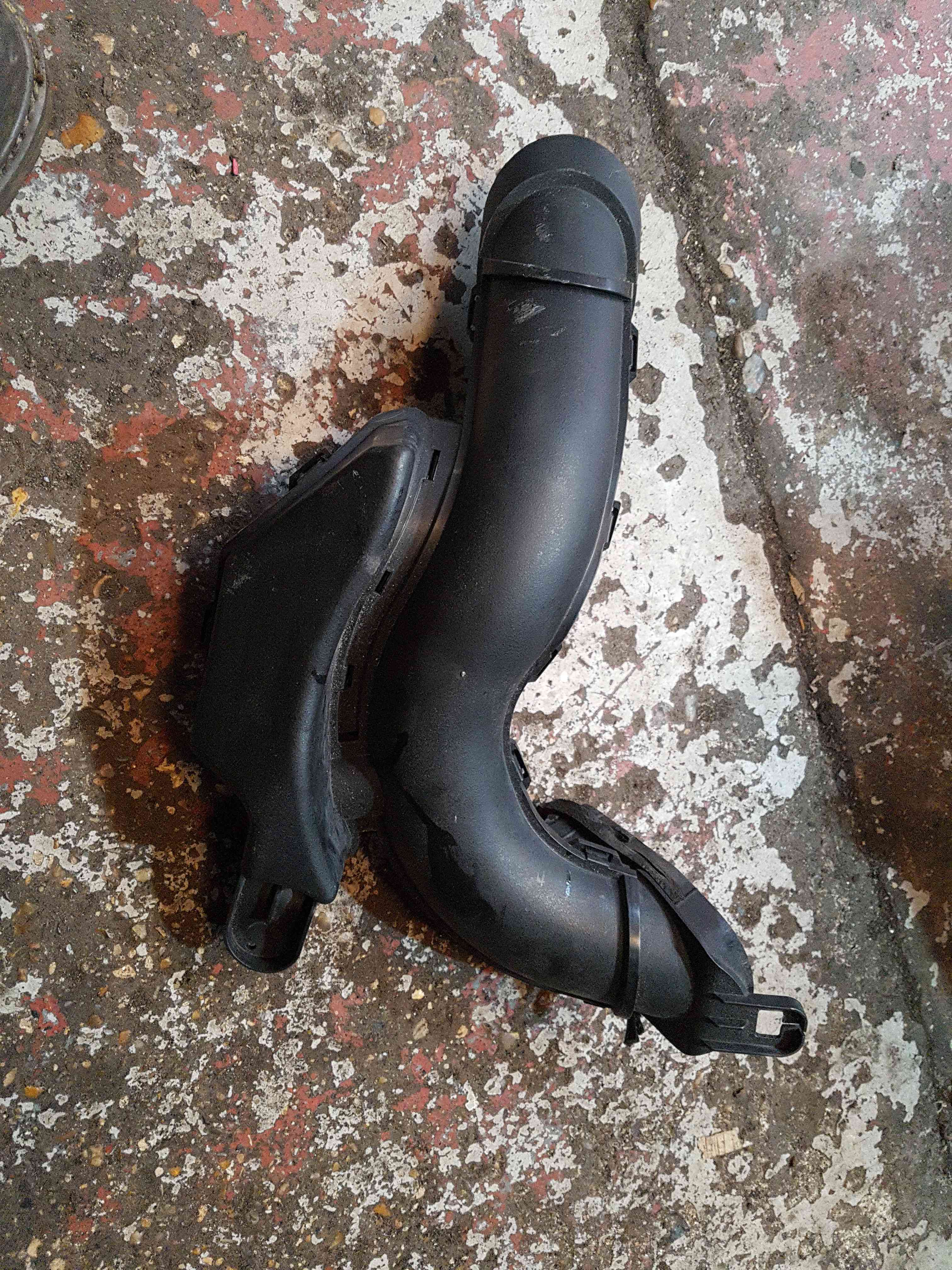 Thumb 2 Nissan Pulsar MK6 C13 2014-2018 1.5 TOP Air Intake Pipe