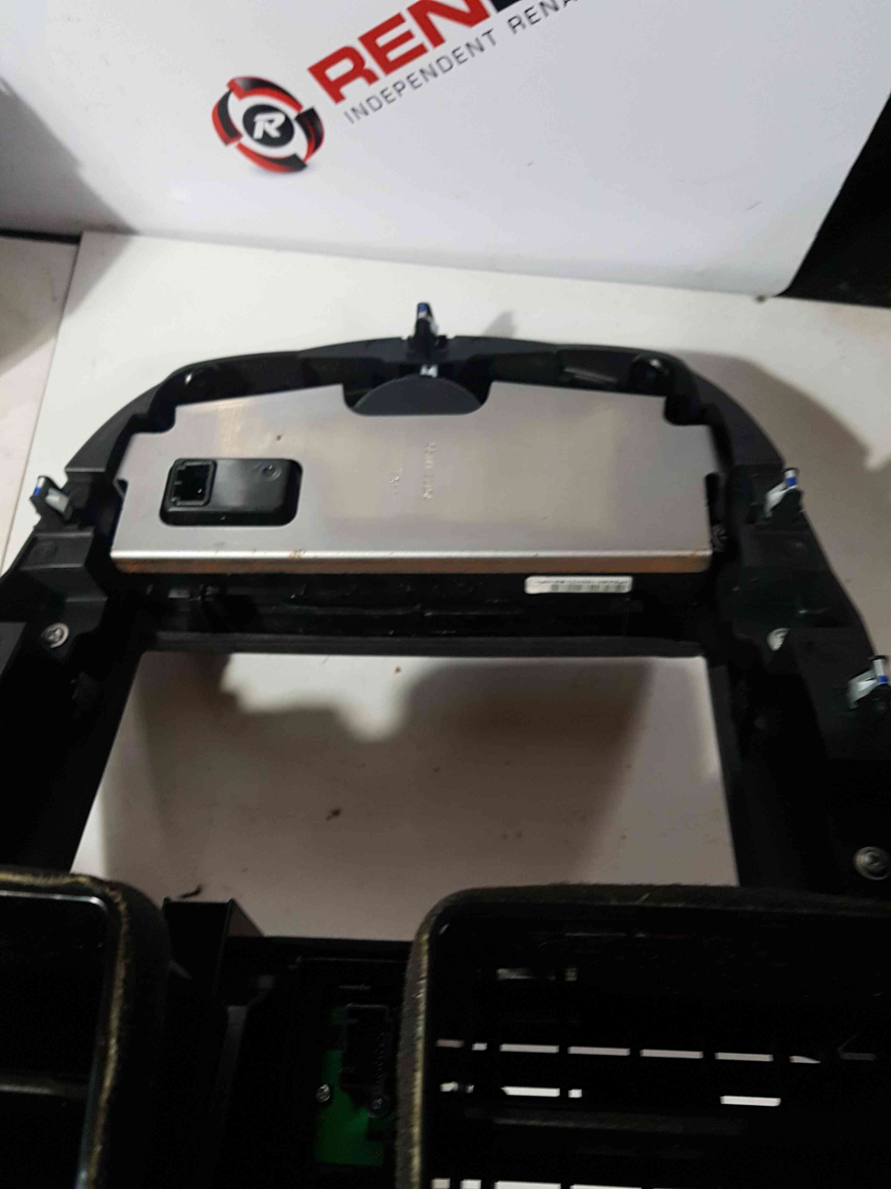 Thumb 6 Nissan Pulsar MK6 C13 2014-2018 Centre Console Heater Controls Vents