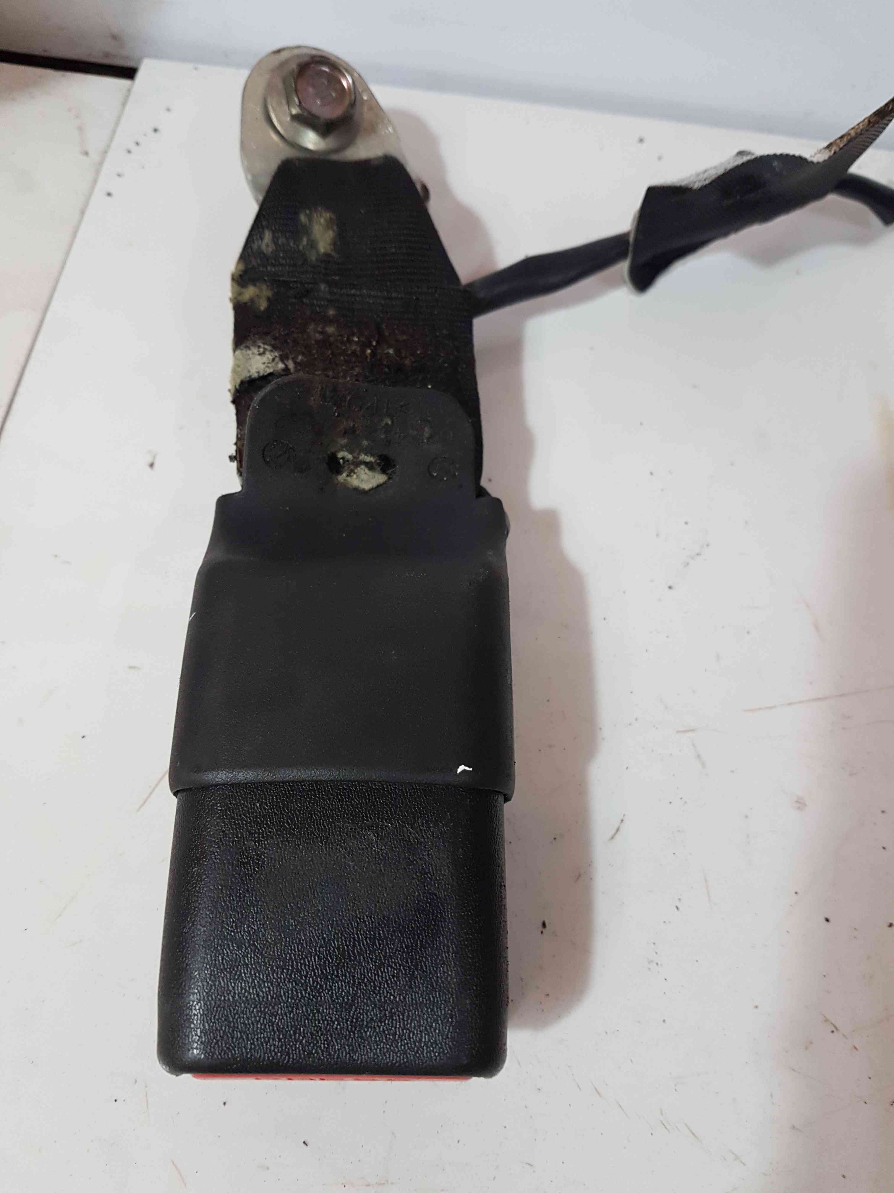 Thumb 6 Nissan Pulsar MK6 C13 2014-2018 Centre Rear Seat Belt Buckle