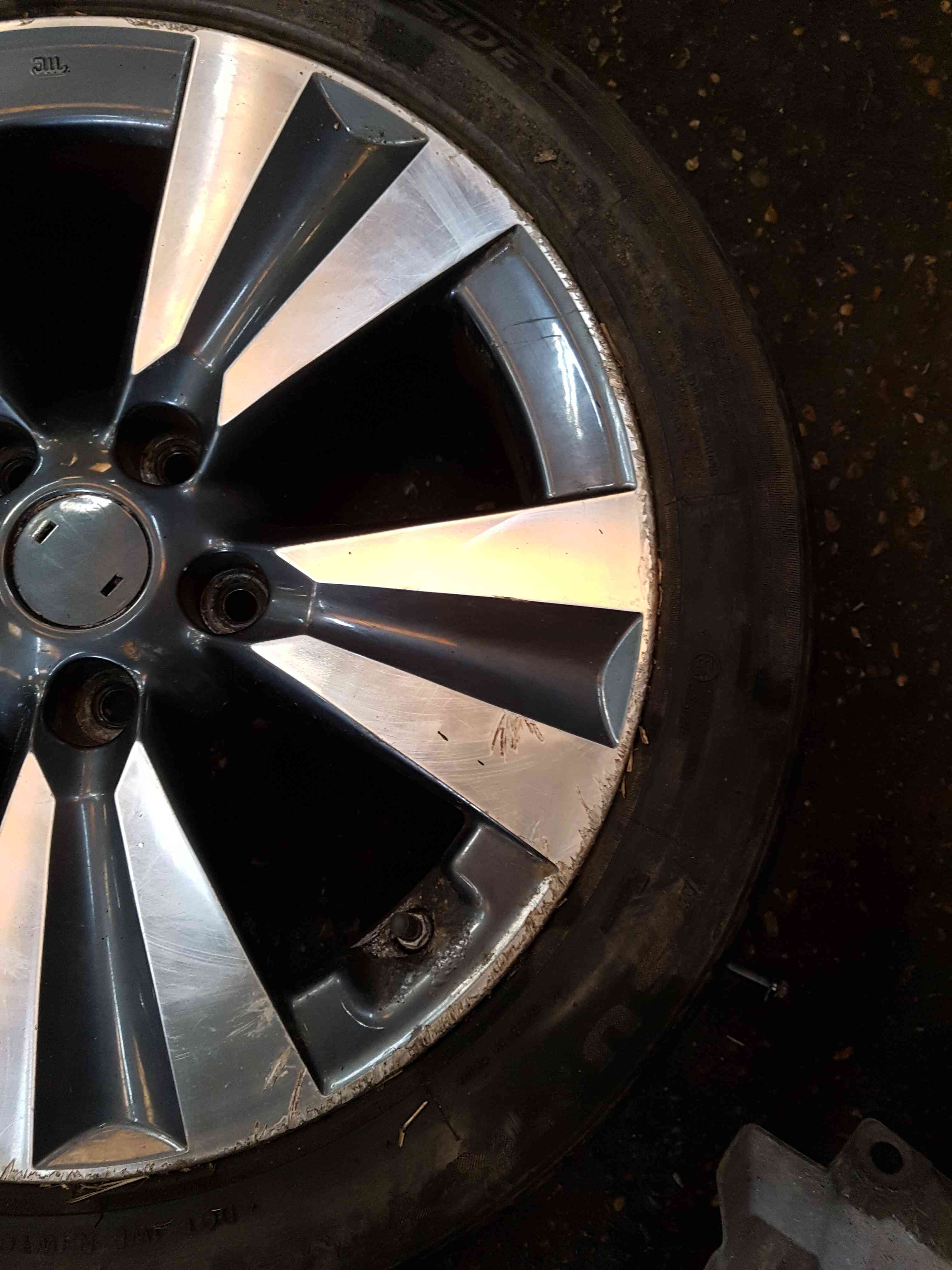 Thumb 3 Nissan Pulsar MK6 C13 2014-2018 Diamond Cut Alloy Wheel + Tyre 205 50 17 4Mm 3/5