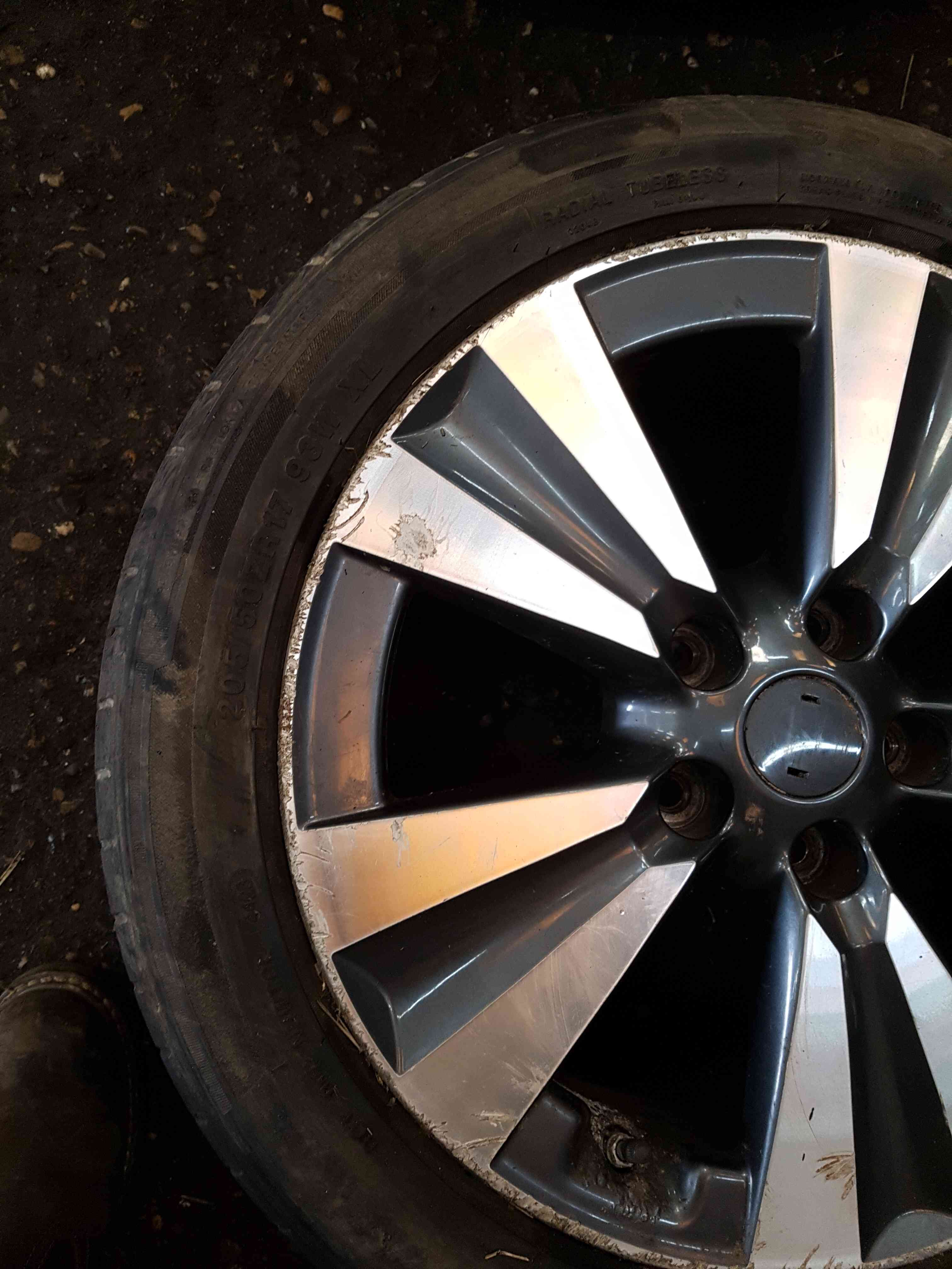 Thumb 5 Nissan Pulsar MK6 C13 2014-2018 Diamond Cut Alloy Wheel + Tyre 205 50 17 4Mm 3/5