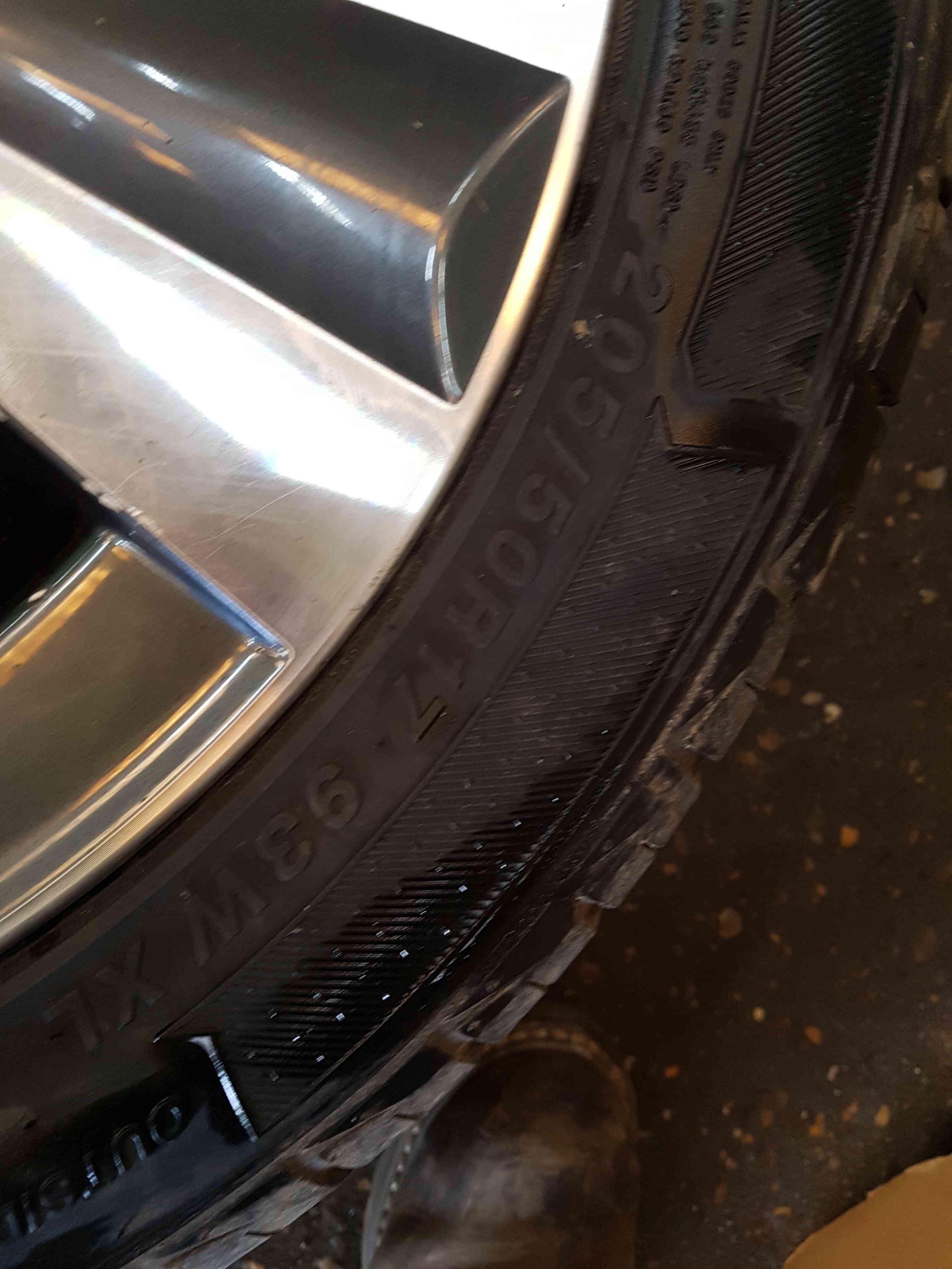 Thumb 8 Nissan Pulsar MK6 C13 2014-2018 Diamond Cut Alloy Wheel + Tyre 205 50 17 6Mm 4/5