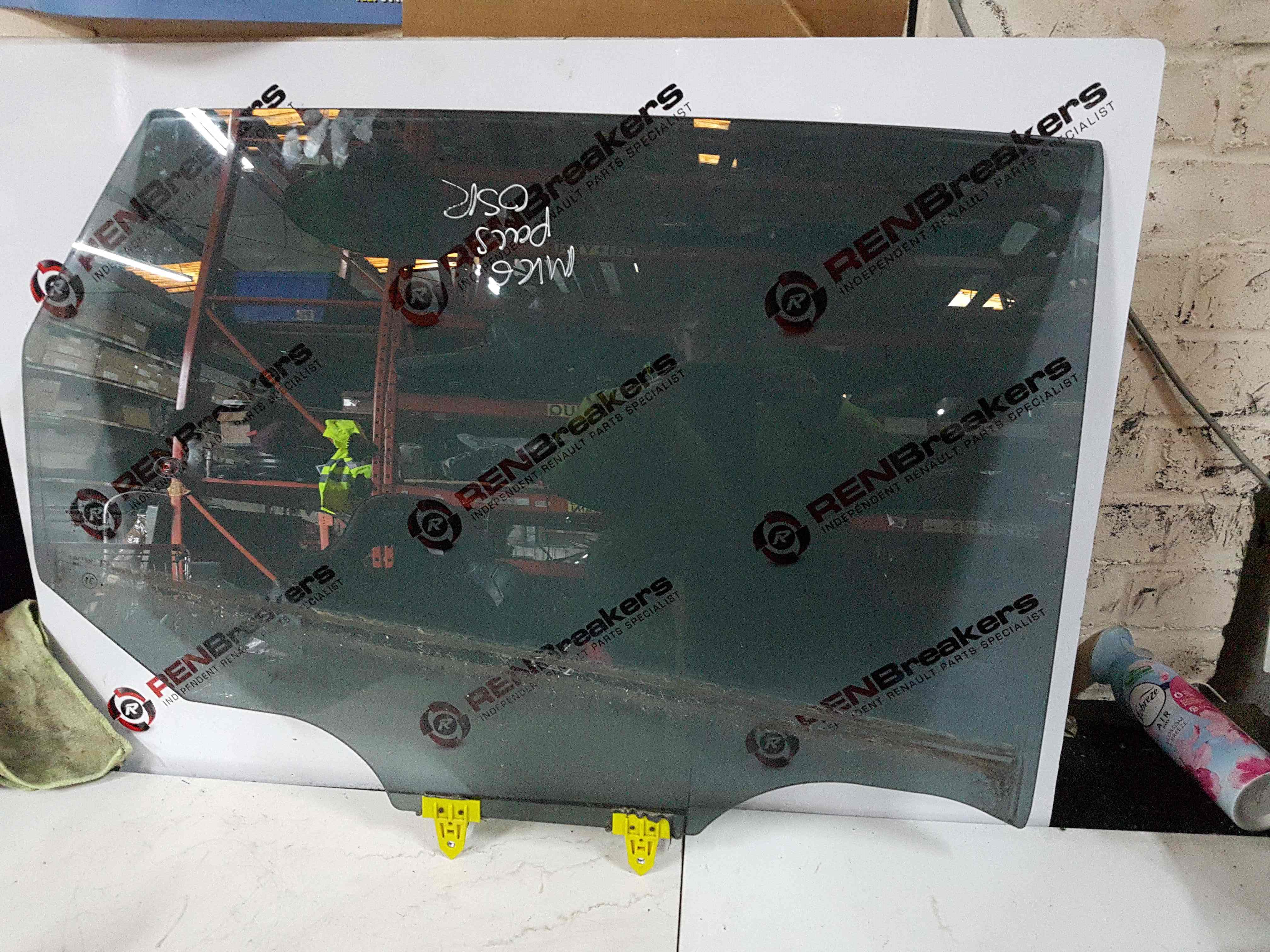 Thumb 2 Nissan Pulsar MK6 C13 2014-2018 Driver OSR Rear Tinted Glass