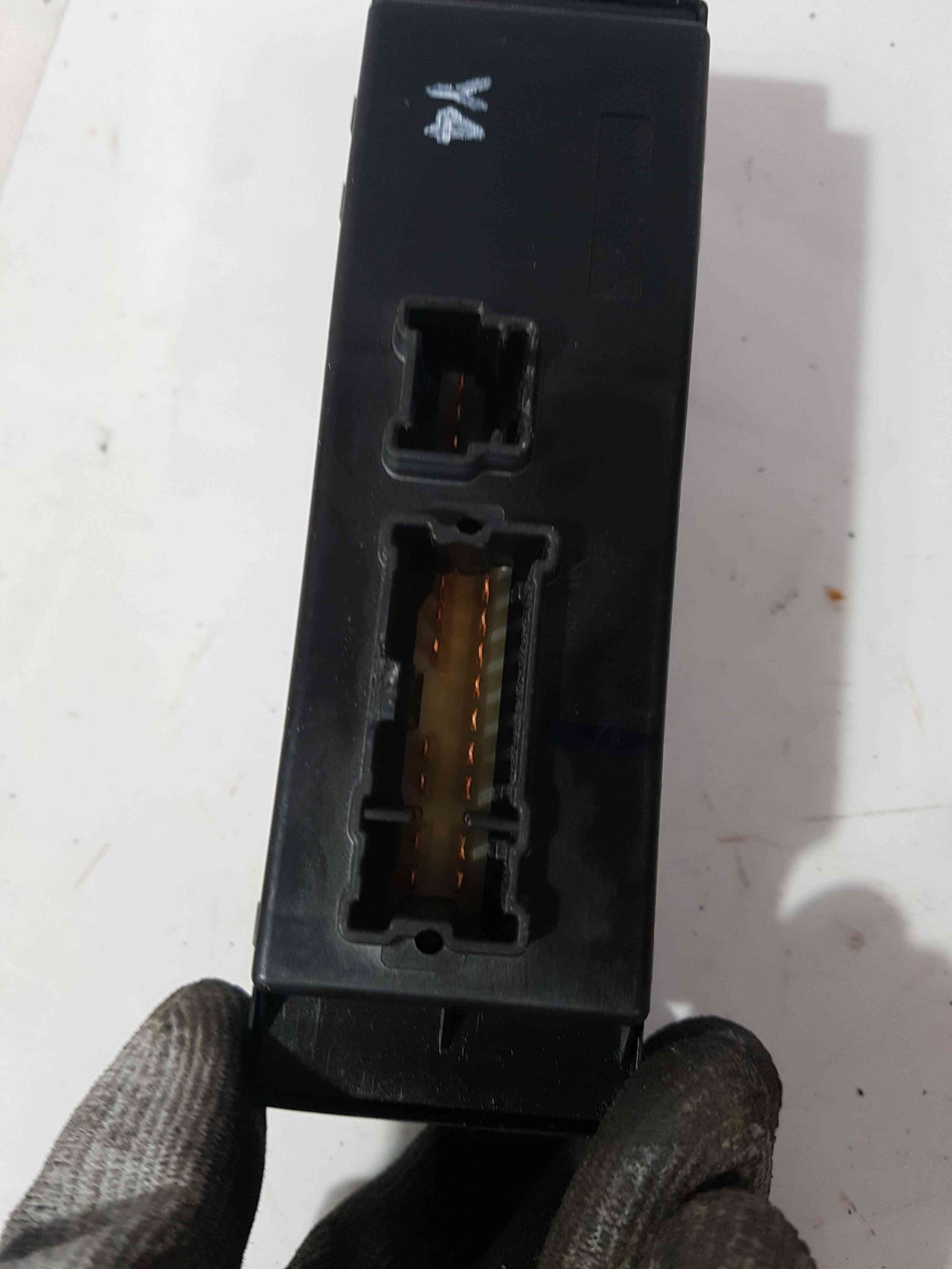 Thumb 4 Nissan Pulsar MK6 C13 2014-2018 Drivers OSF Front Window Switch Panel