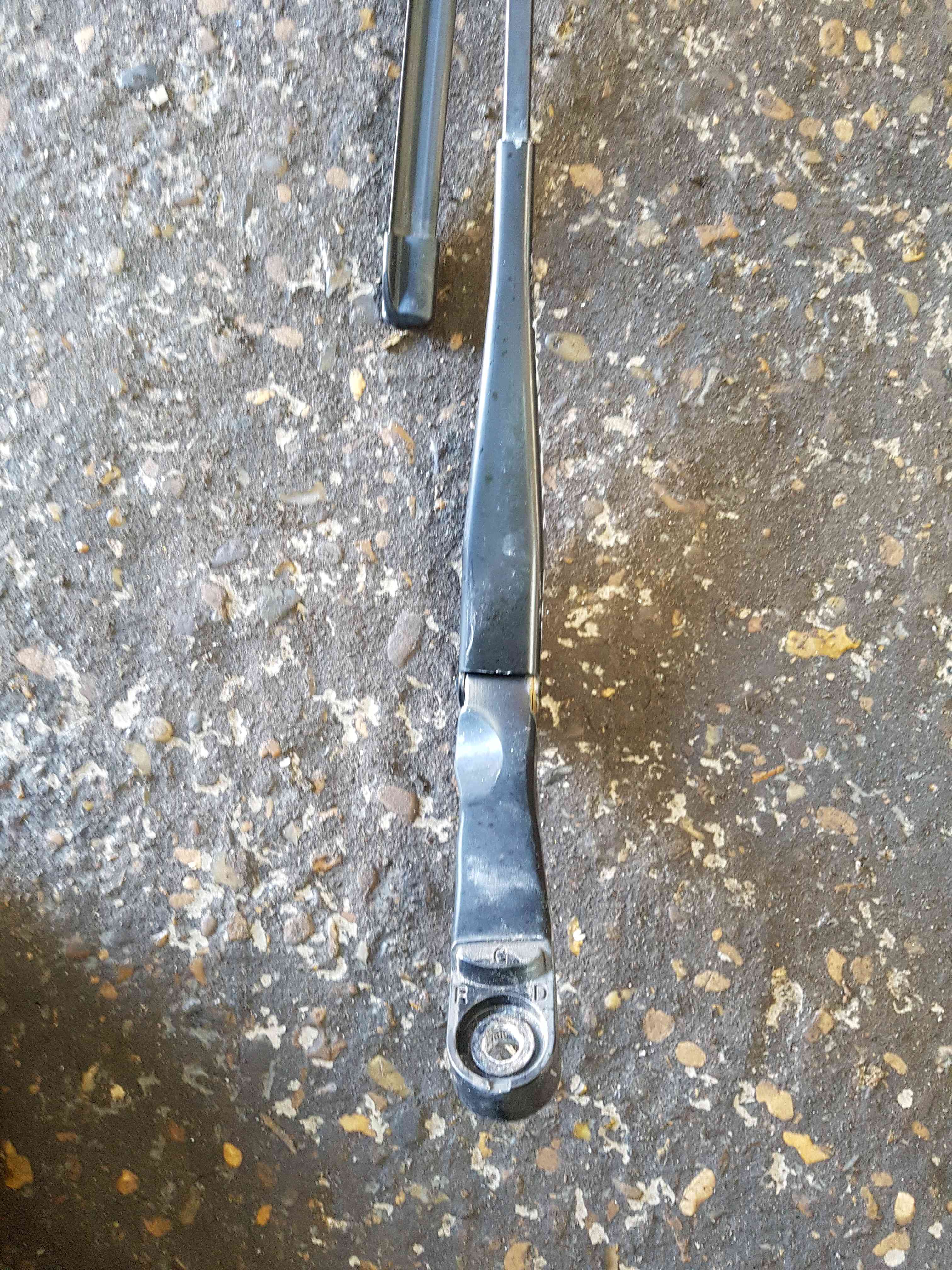 Thumb 3 Nissan Pulsar MK6 C13 2014-2018 Drivers OSF Front Wiper ARM 288863ZP0A