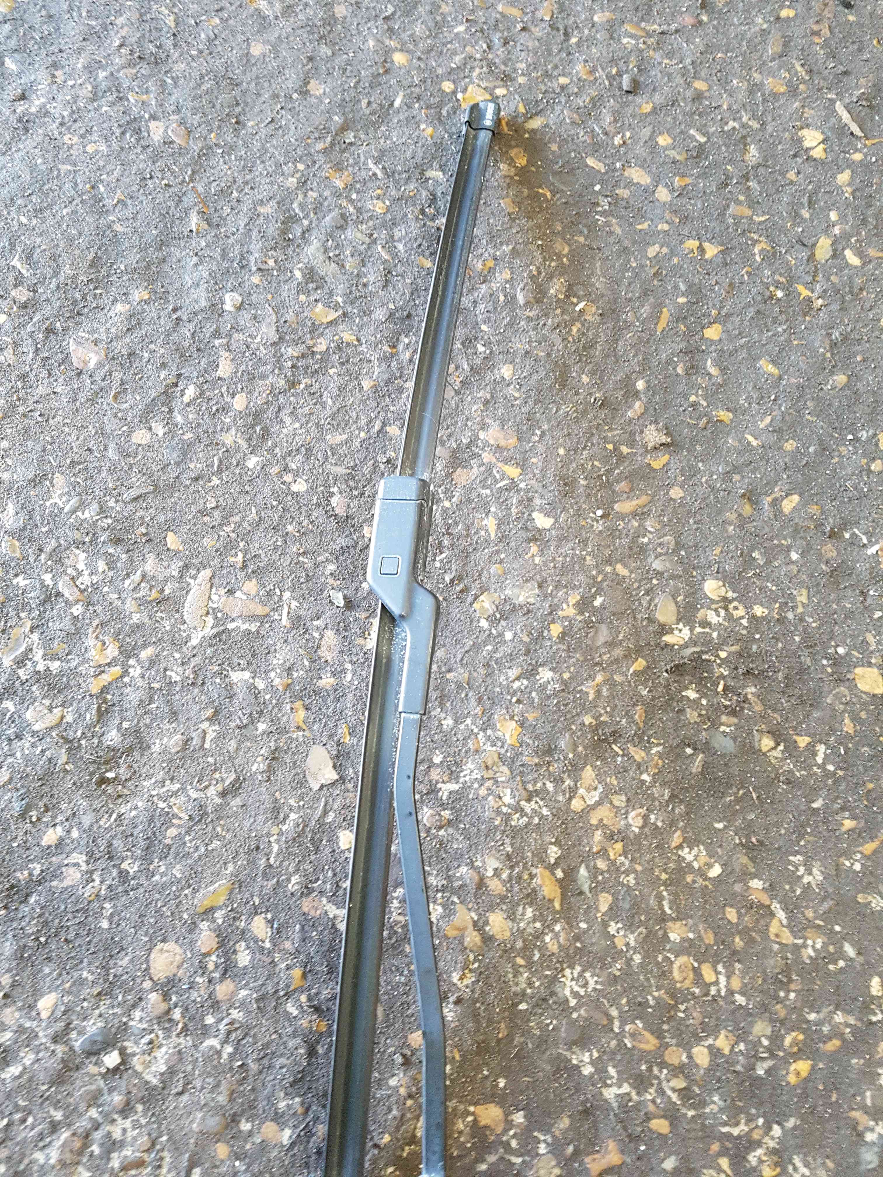 Thumb 4 Nissan Pulsar MK6 C13 2014-2018 Drivers OSF Front Wiper ARM 288863ZP0A