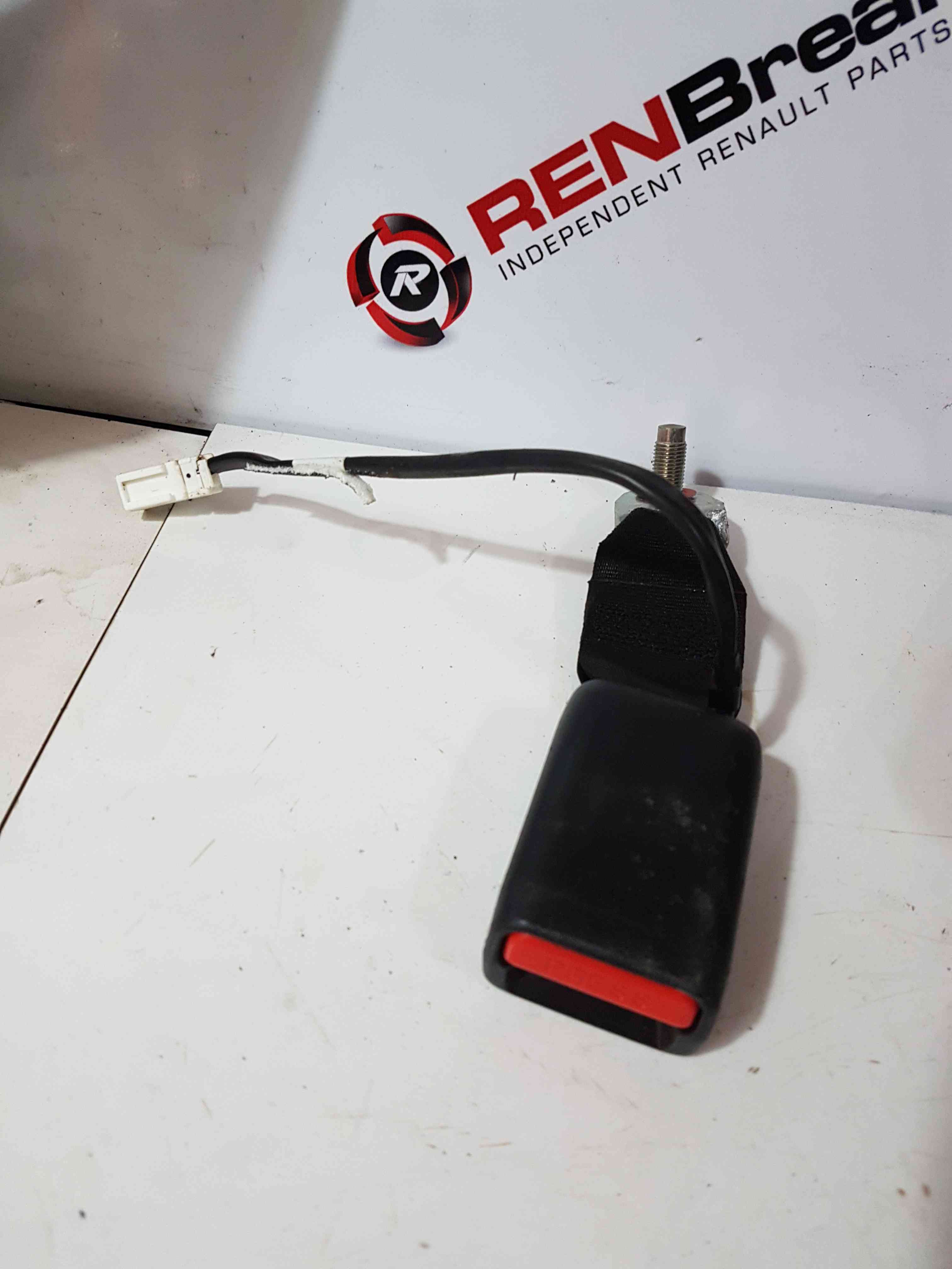 Thumb 5 Nissan Pulsar MK6 C13 2014-2018 Drivers OSR Rear Seat Belt Buckle