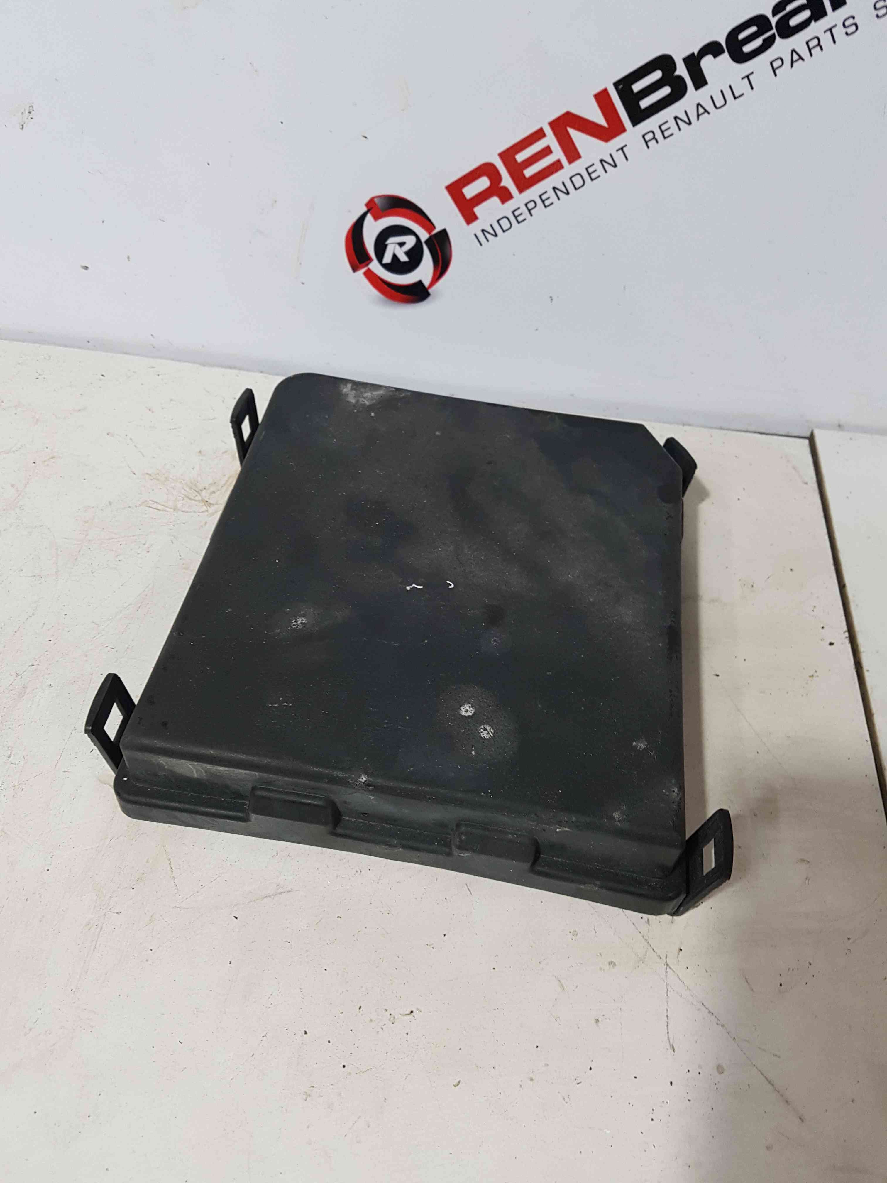 Thumb 3 Nissan Pulsar MK6 C13 2014-2018 Fuse BOX Cover LID