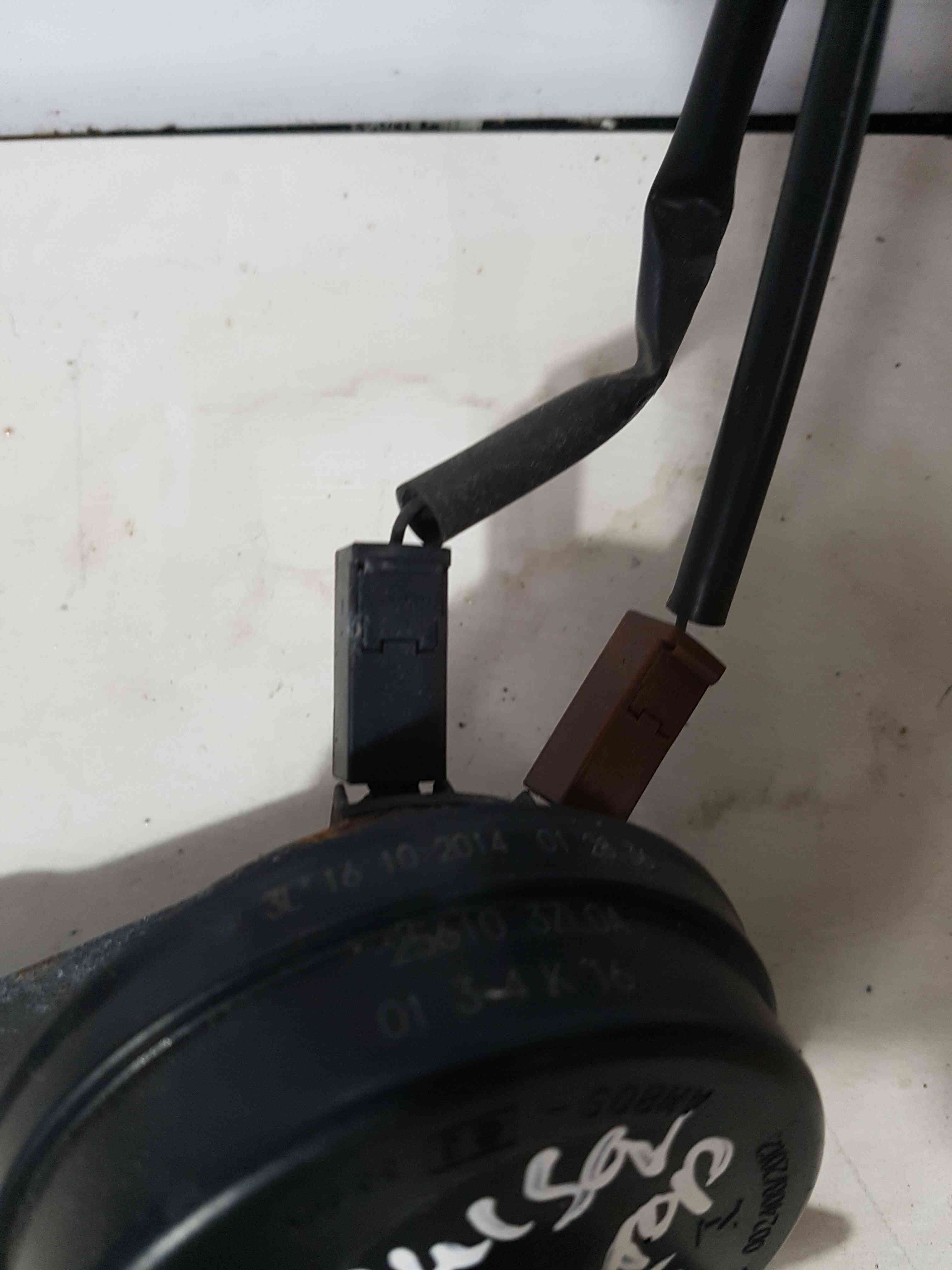 Thumb 3 Nissan Pulsar MK6 C13 2014-2018 Horn Beep