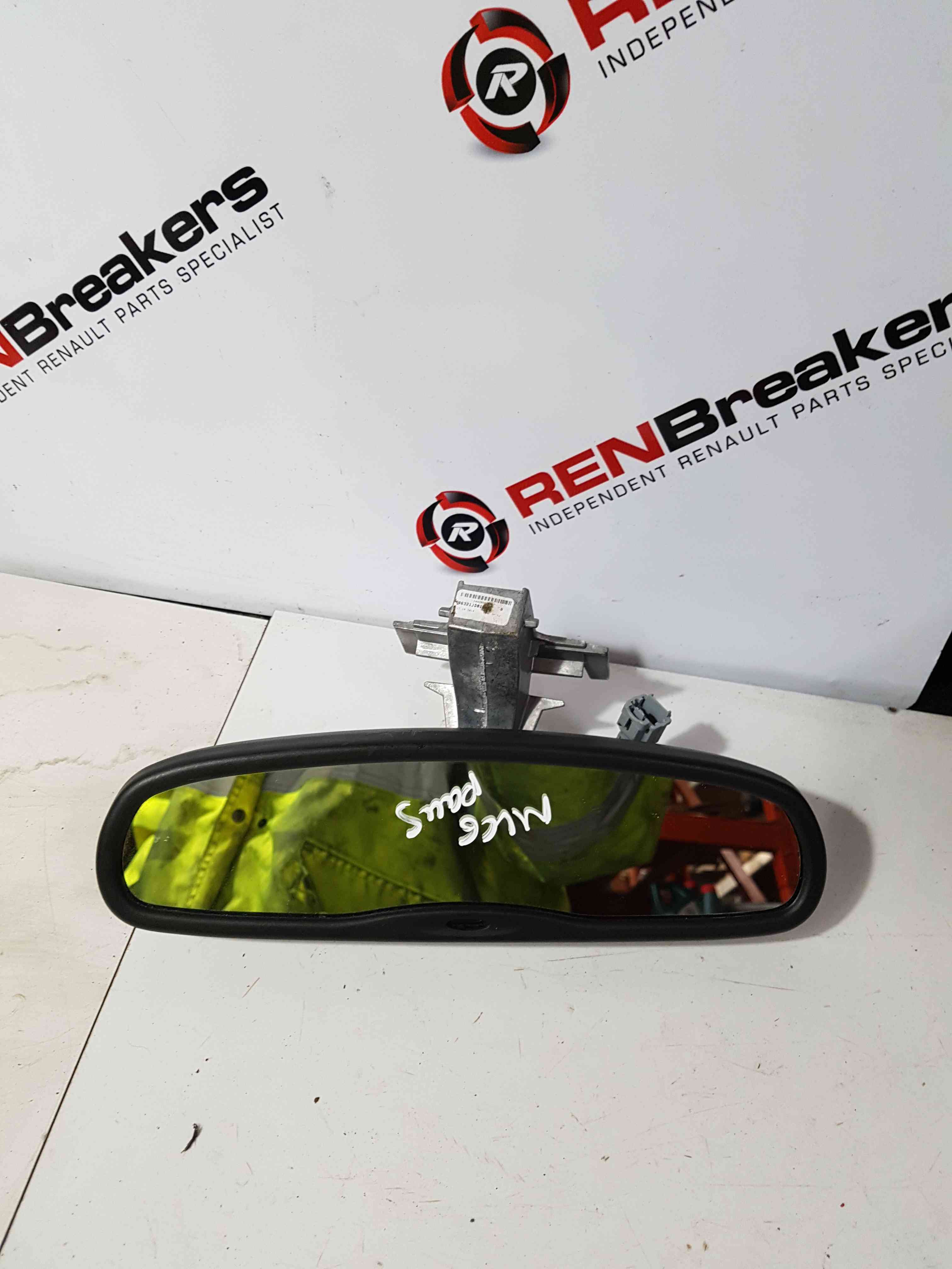 Thumb 2 Nissan Pulsar MK6 C13 2014-2018 Rear View Mirror Auto Tint