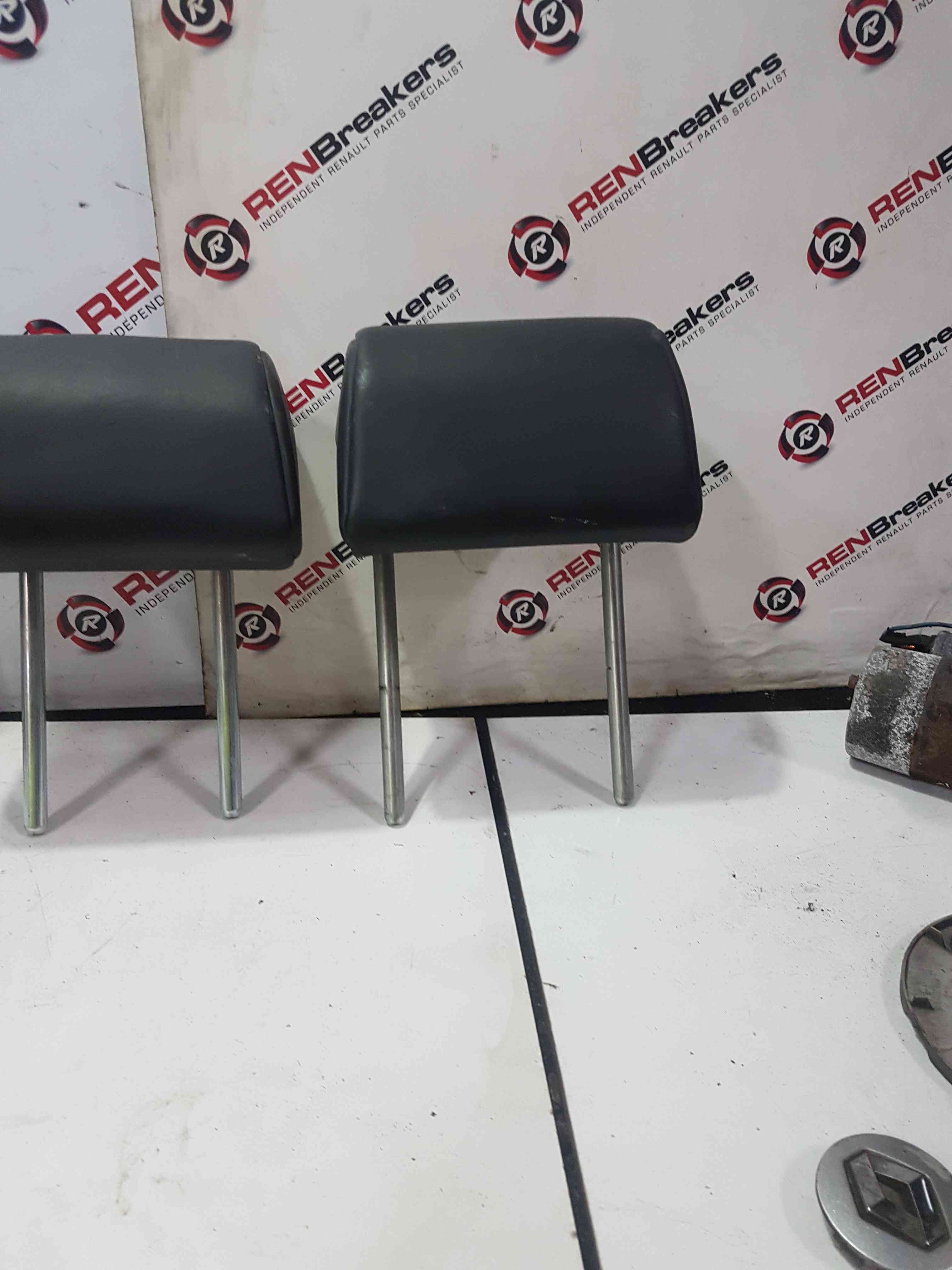 Thumb 5 Nissan Qashqai +2 MK1 2006-2013  Rear Centre Head Rest Leather 