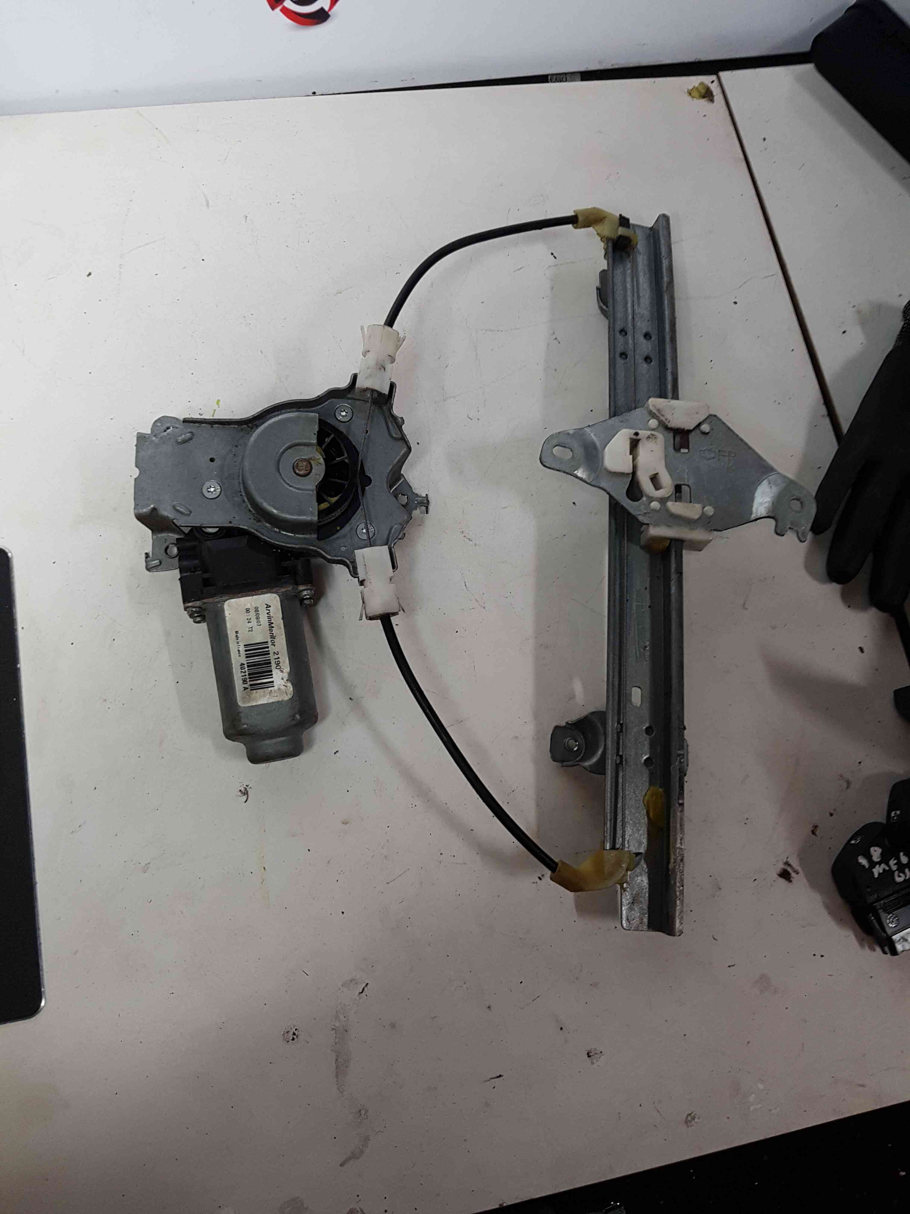 Thumb 5 Nissan Qashqai 2006-2013  OSR Rear Window Regulator + Motor 