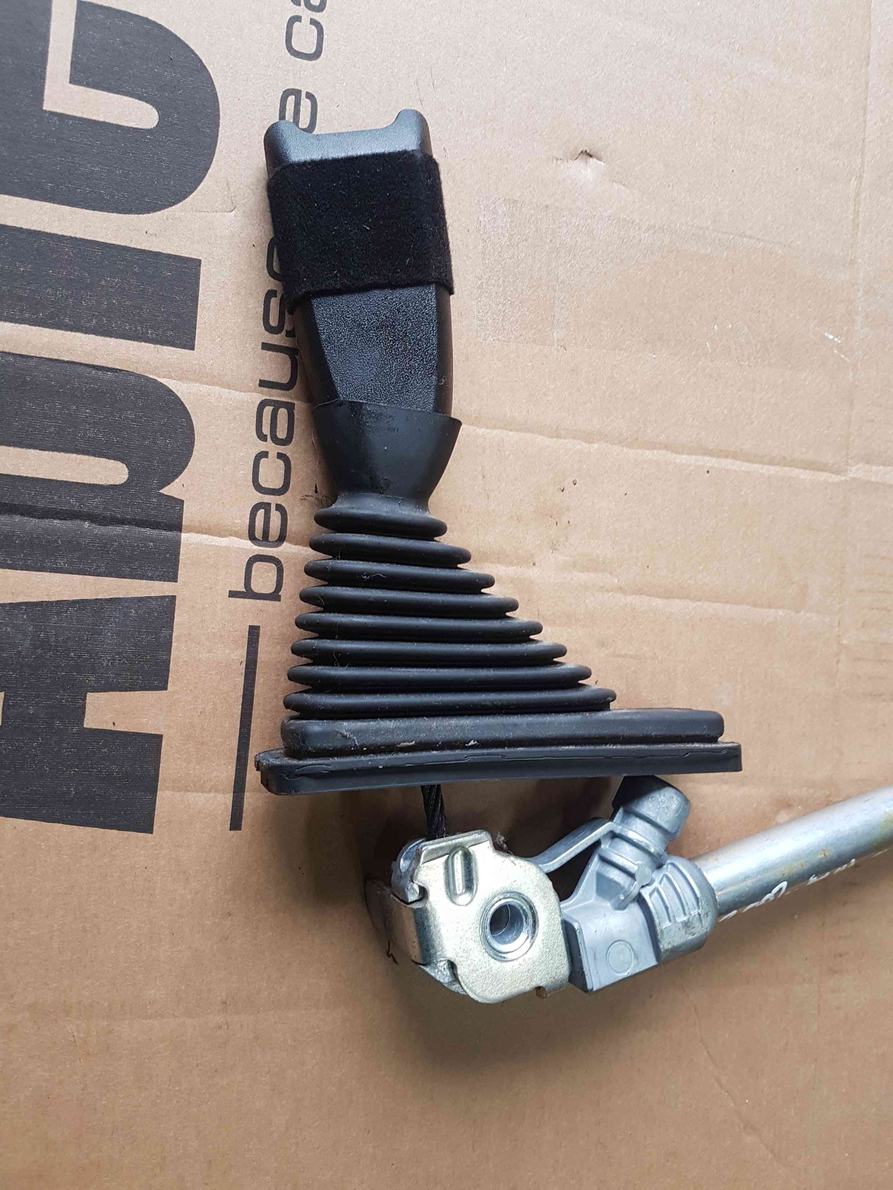 Thumb 6 Nissan Qashqai 2006-2013 Drivers Osf Seat Belt Pretensioner