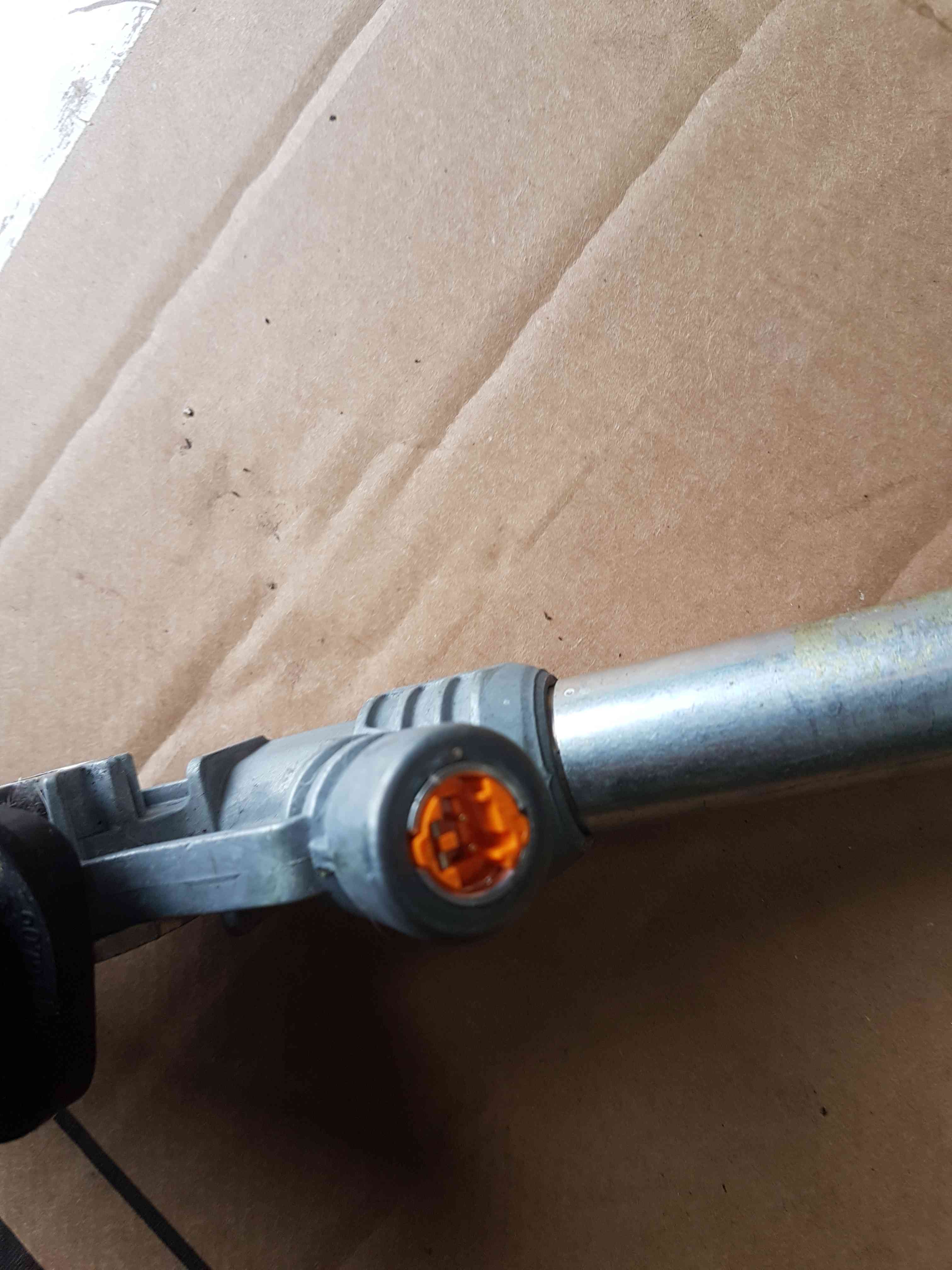 Thumb 8 Nissan Qashqai 2006-2013 Drivers Osf Seat Belt Pretensioner